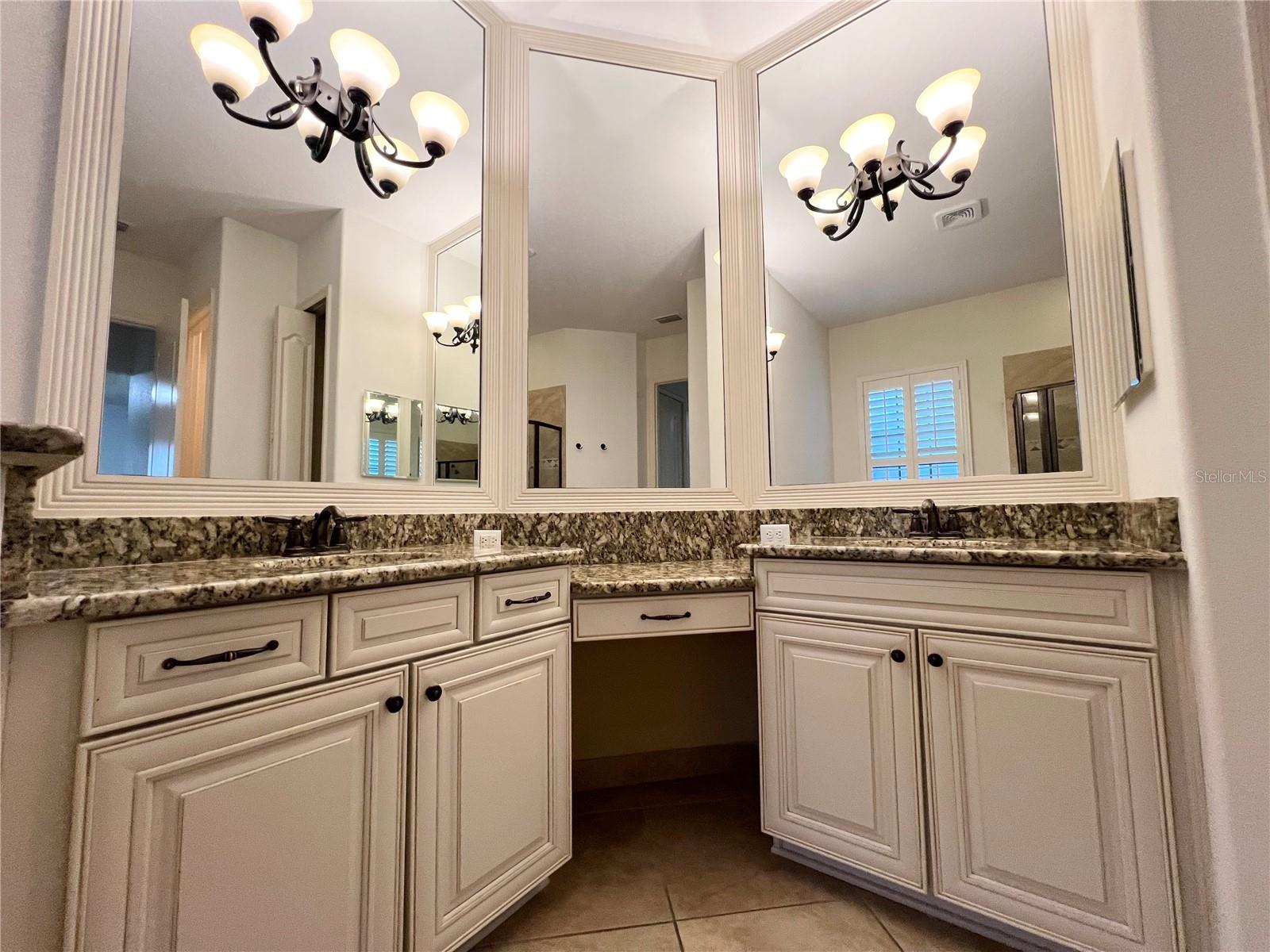 8213 PRESTBURY DR, ORLANDO, FL, 32832