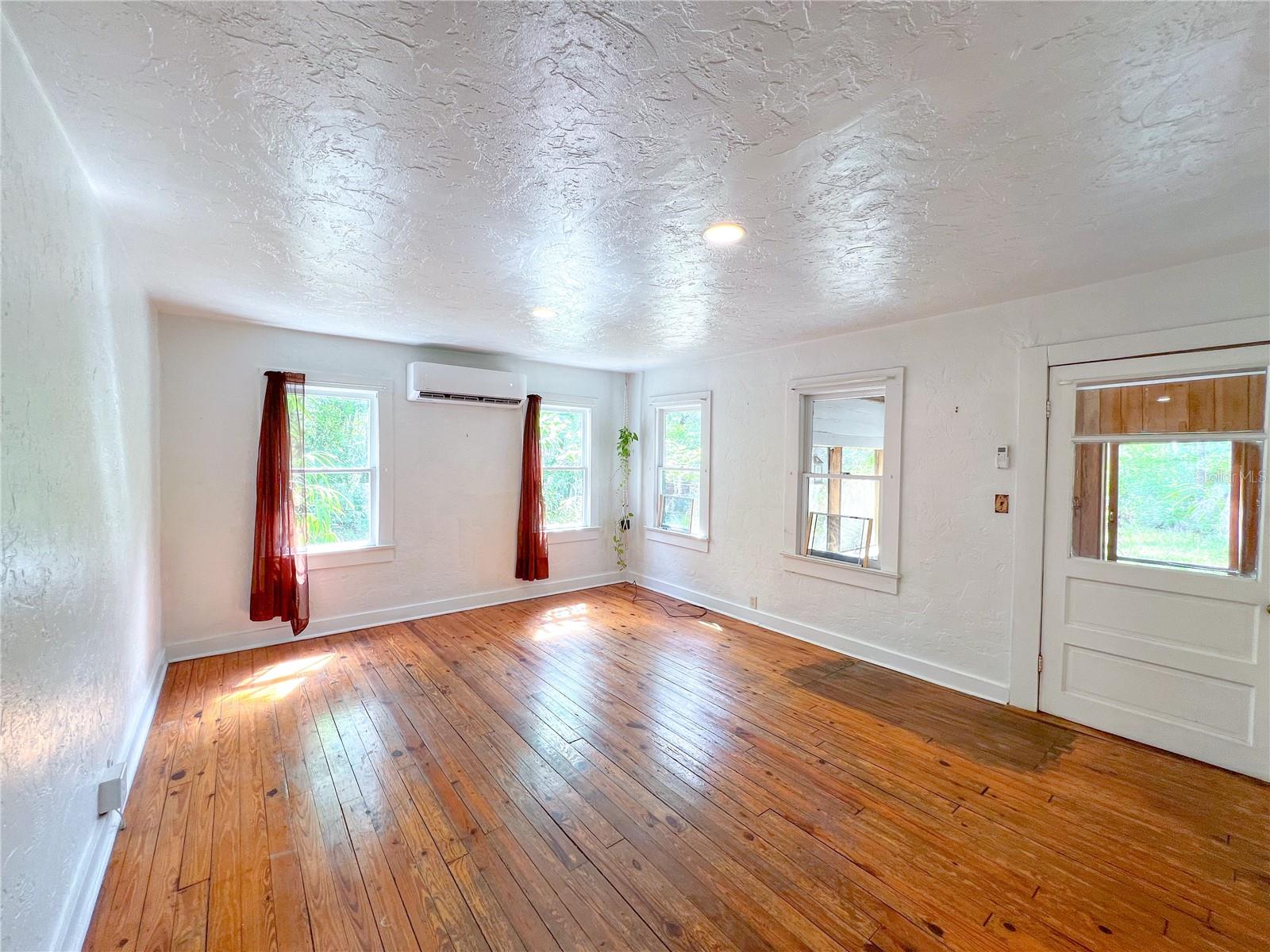 11716 NE 7TH AVE, GAINESVILLE, FL, 32641