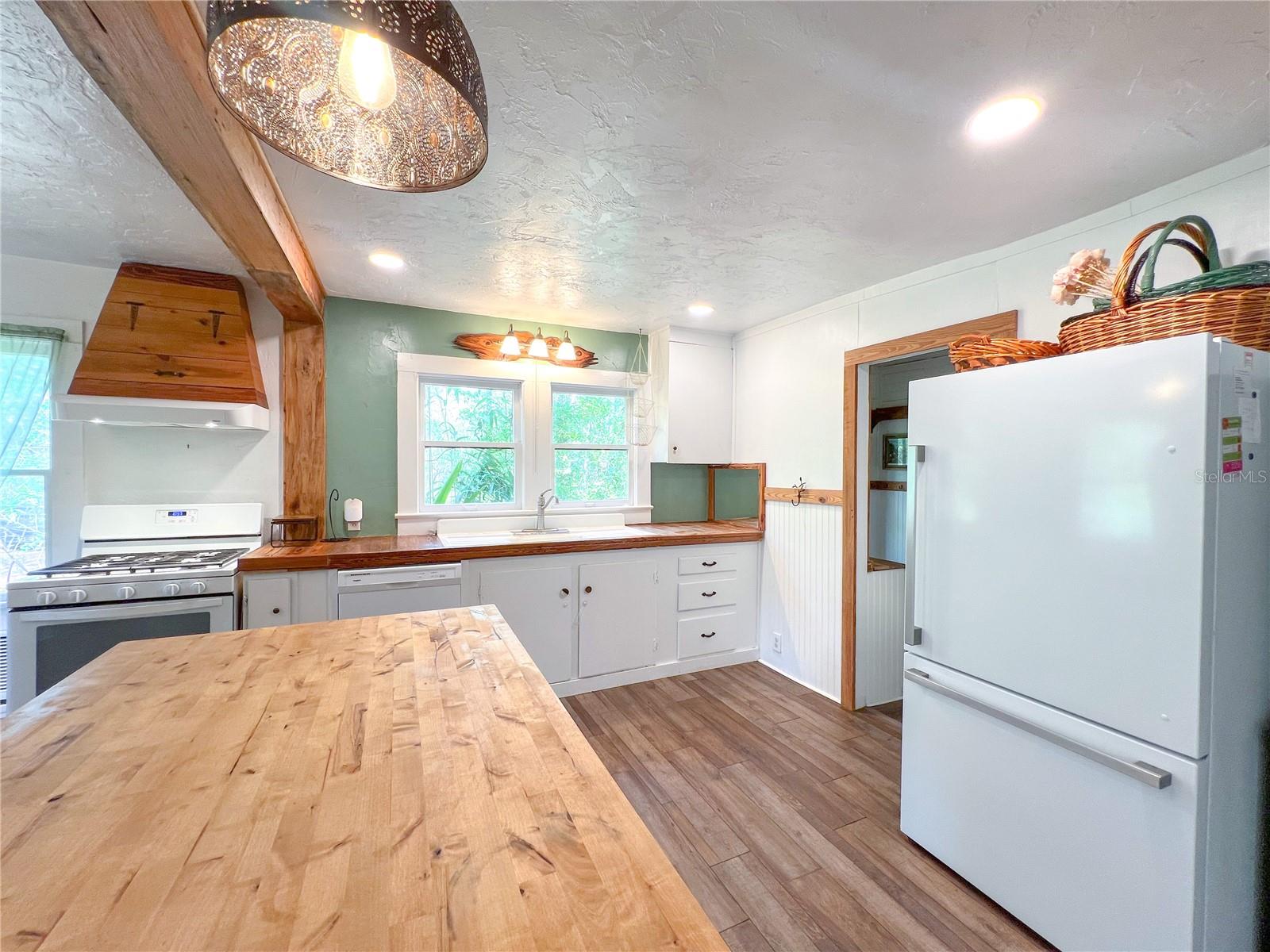 11716 NE 7TH AVE, GAINESVILLE, FL, 32641