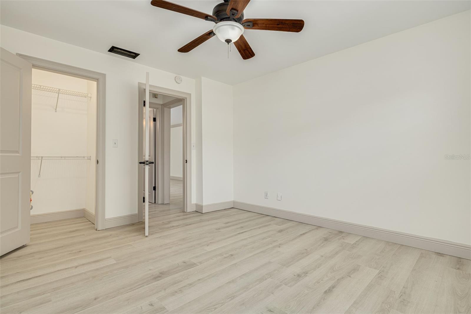 535 32ND AVE N #5, ST PETERSBURG, FL, 33704