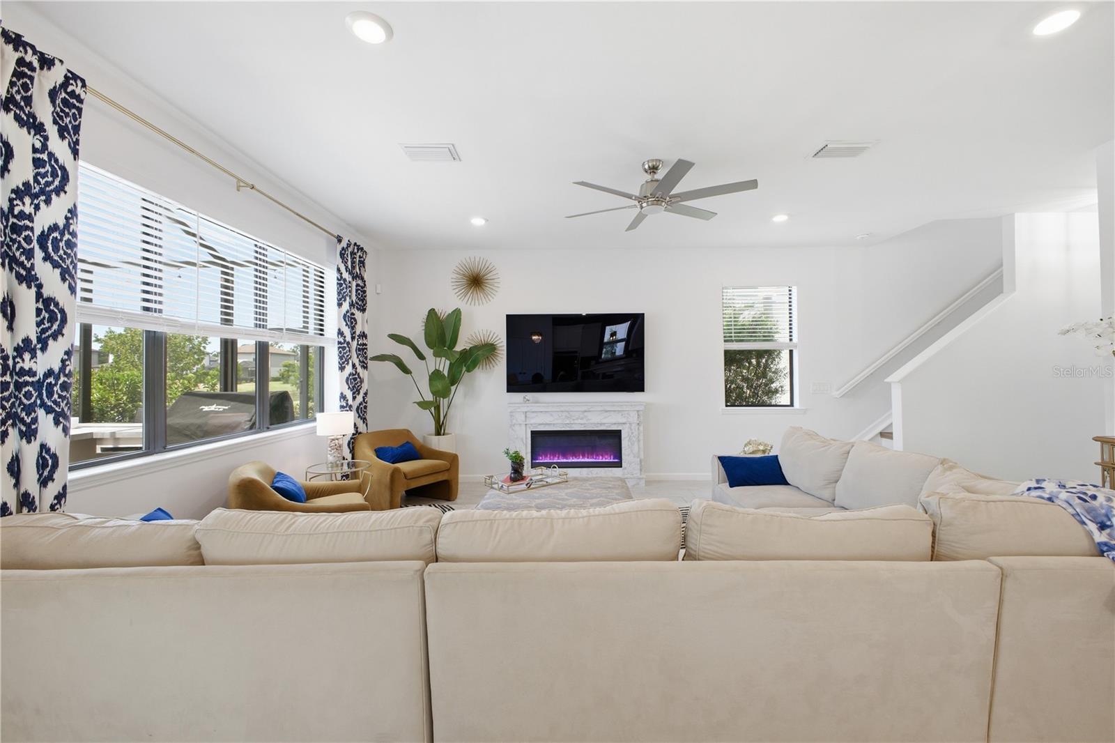 16306 PINE MIST DR, BRADENTON, FL, 34211