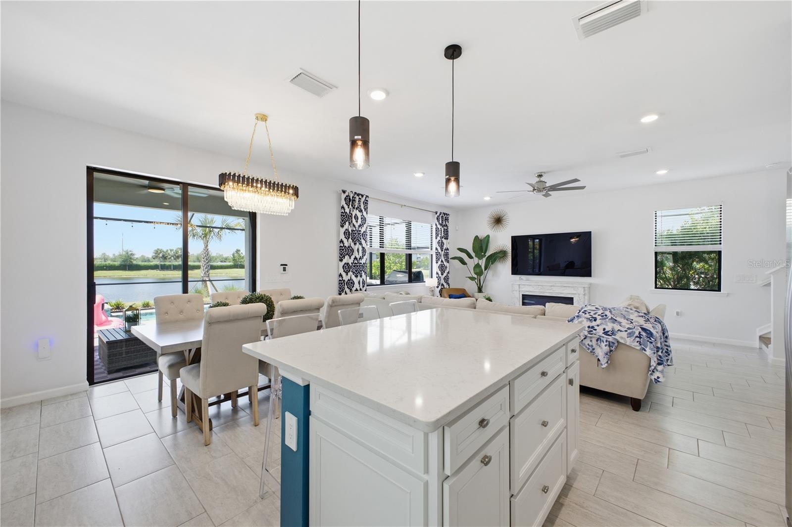 16306 PINE MIST DR, BRADENTON, FL, 34211