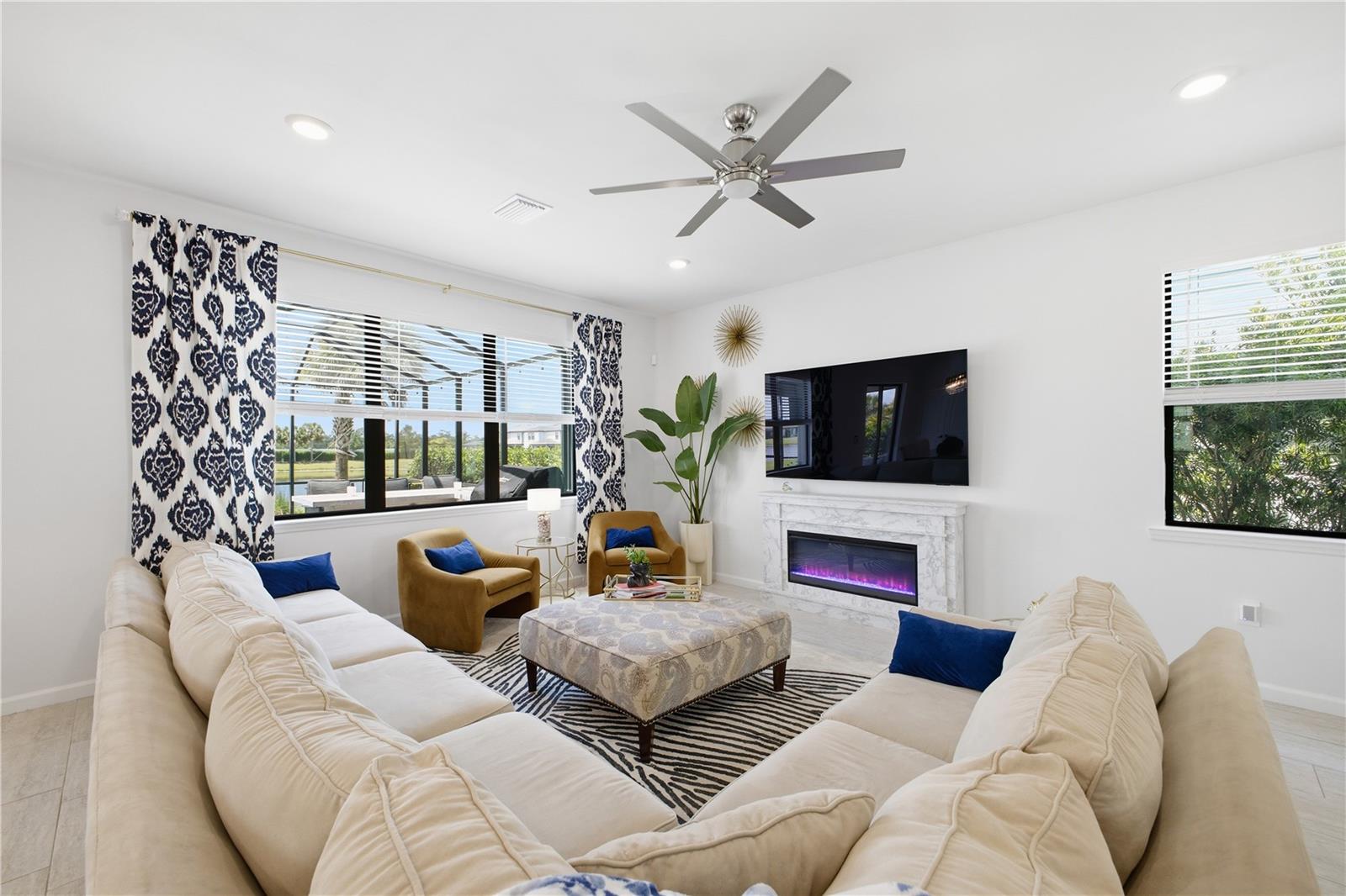 16306 PINE MIST DR, BRADENTON, FL, 34211