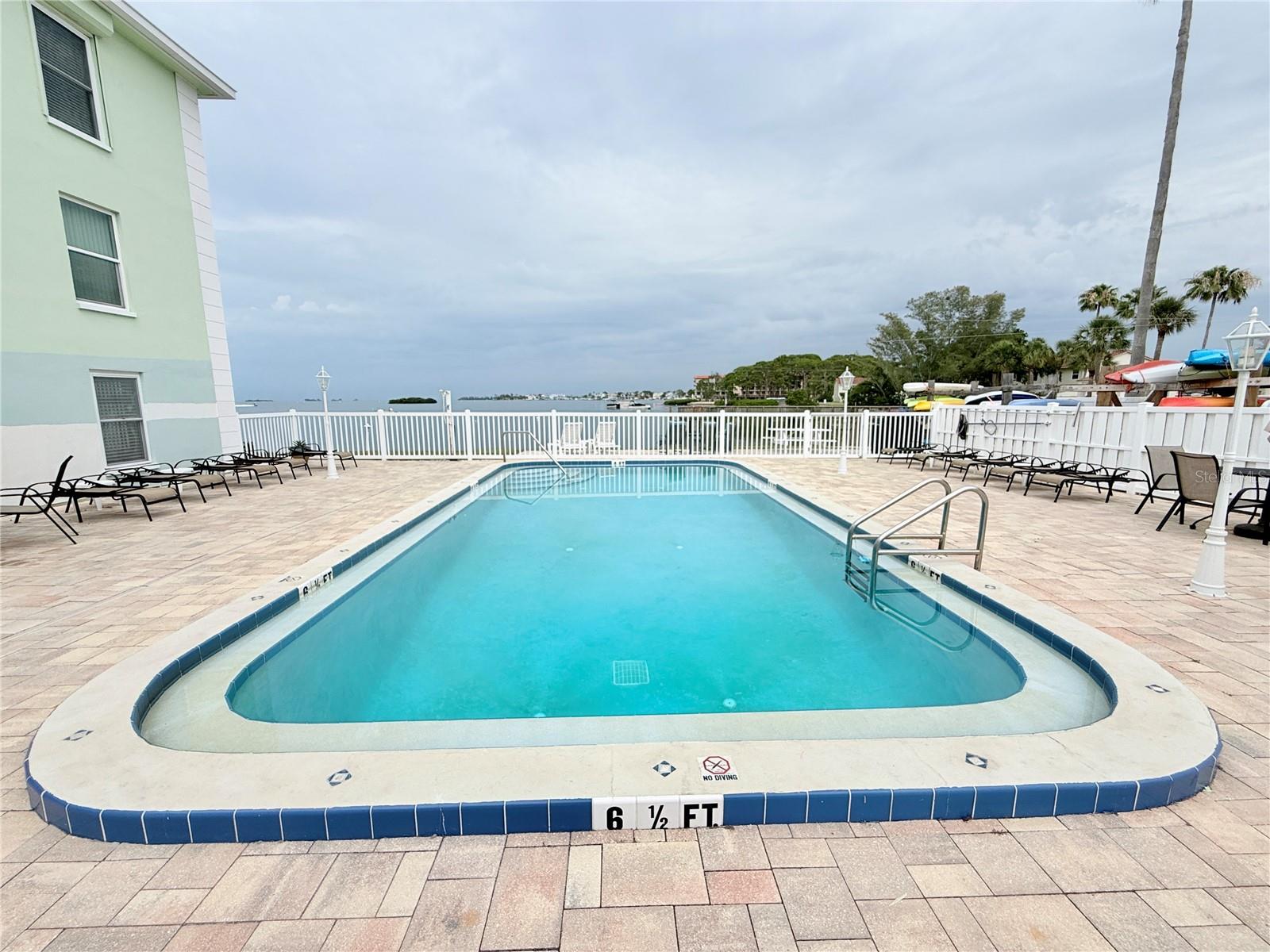 464 N PAULA DR #313, DUNEDIN, FL, 34698