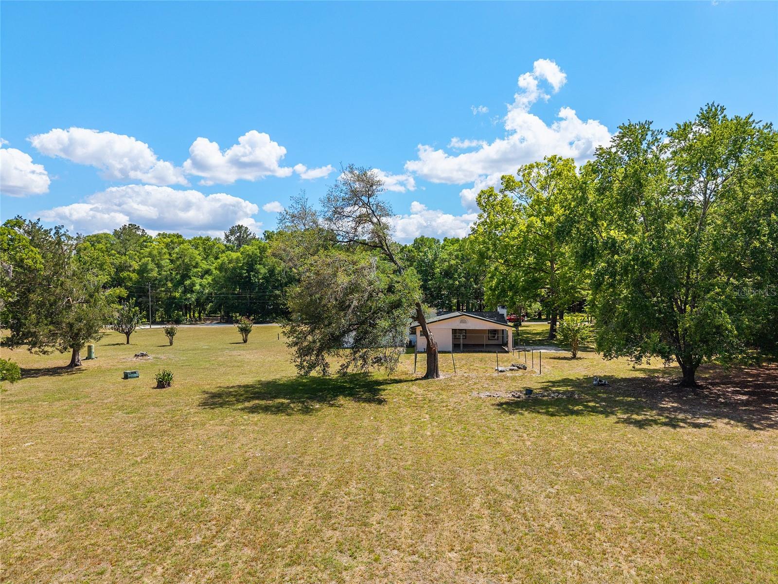 415 SE ADAMS ST, HIGH SPRINGS, FL, 32643