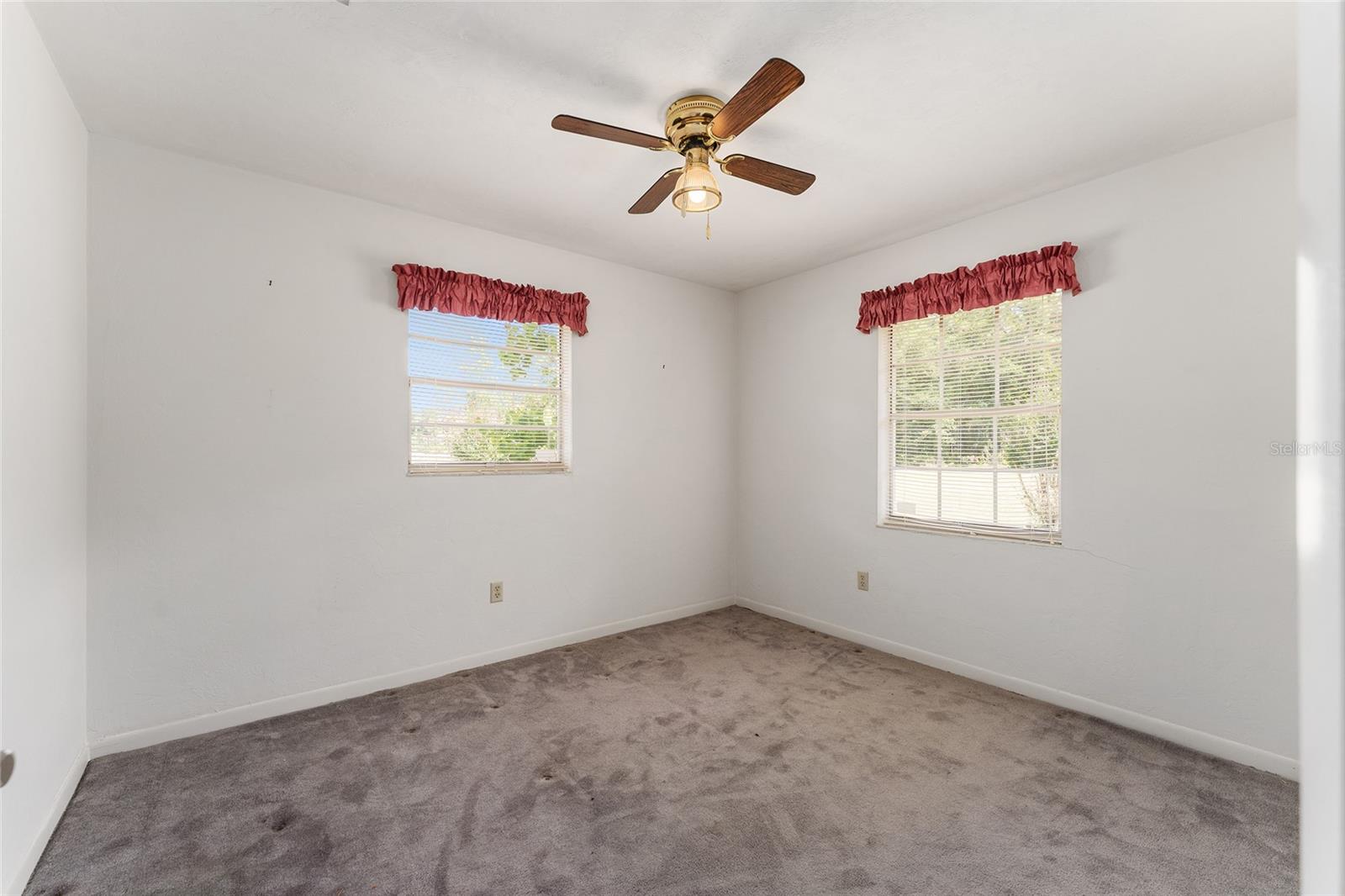 415 SE ADAMS ST, HIGH SPRINGS, FL, 32643