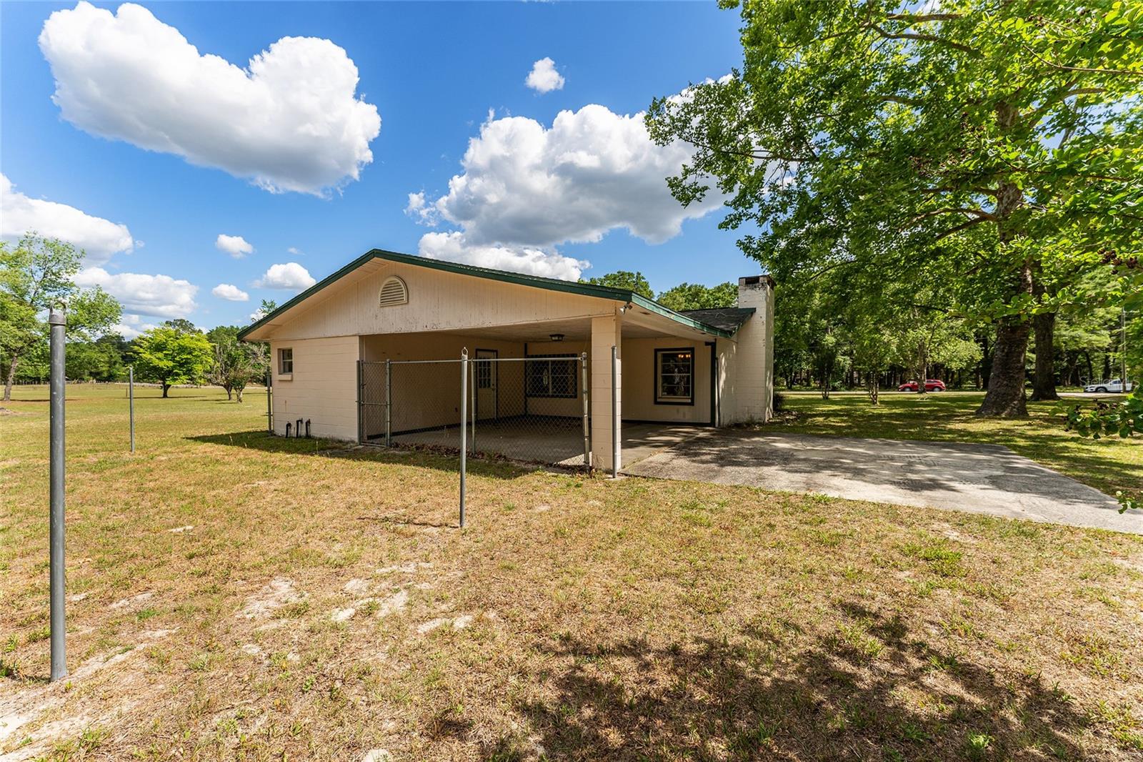 415 SE ADAMS ST, HIGH SPRINGS, FL, 32643
