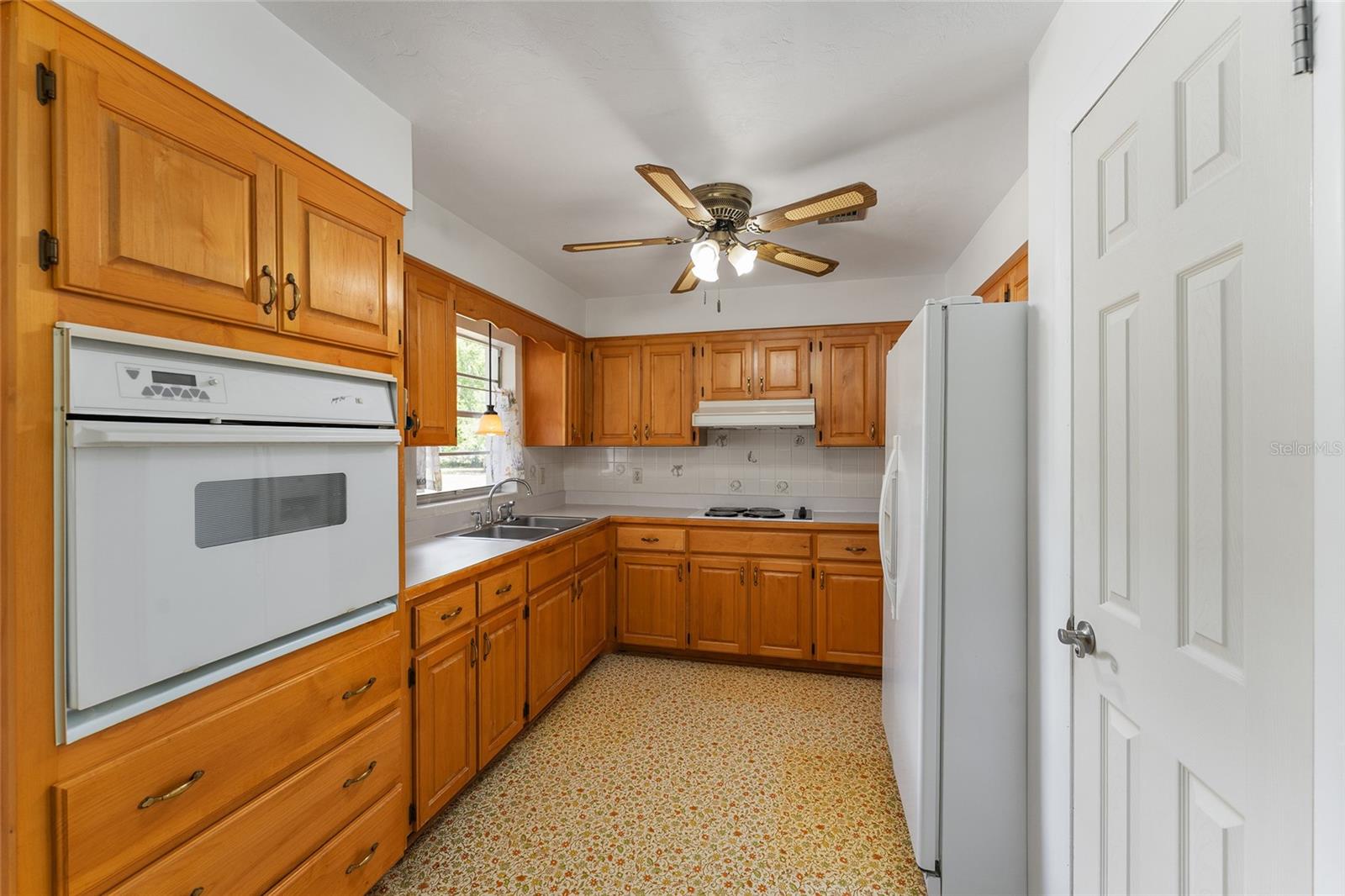 415 SE ADAMS ST, HIGH SPRINGS, FL, 32643