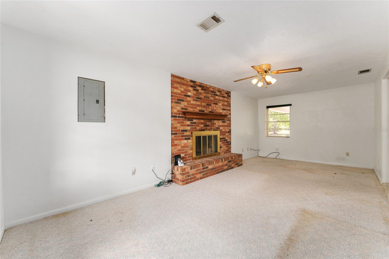 415 SE ADAMS ST, HIGH SPRINGS, FL, 32643