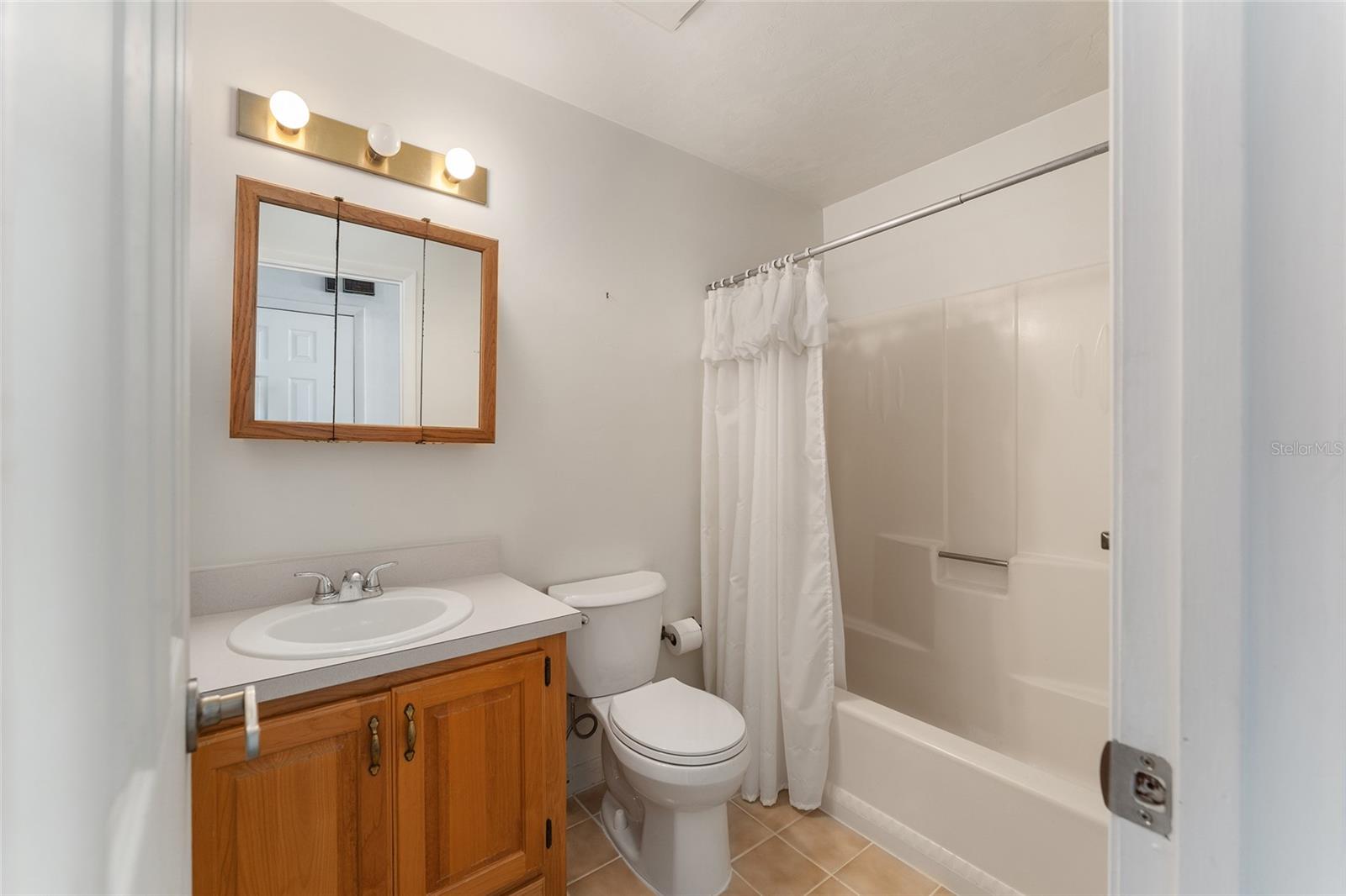 415 SE ADAMS ST, HIGH SPRINGS, FL, 32643