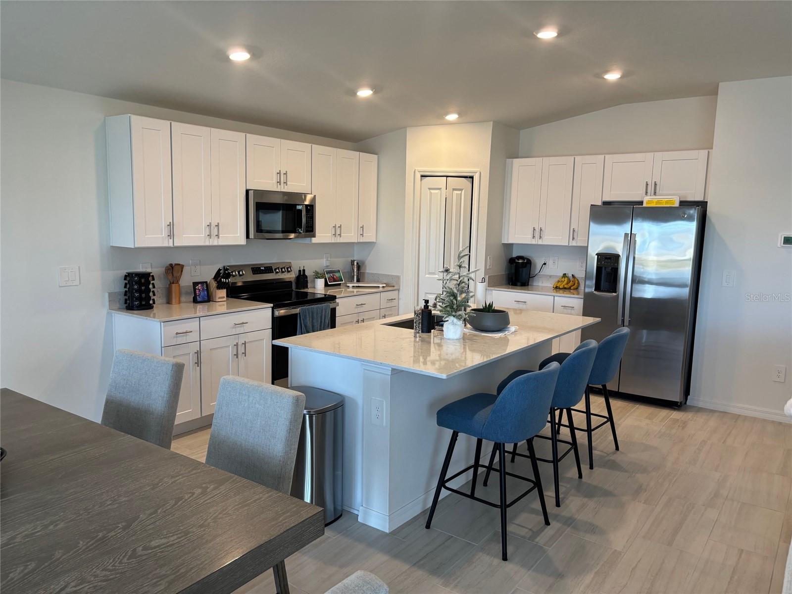 8823 SUNSET PARK TRL, PARRISH, FL, 34219