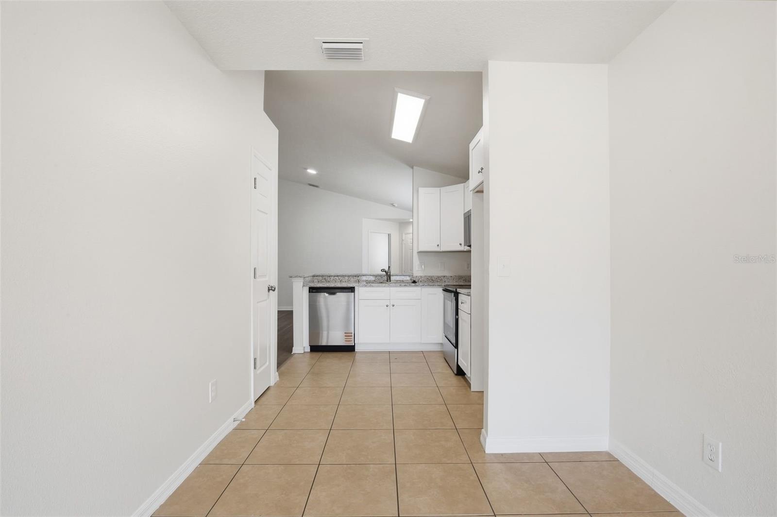 13137 CARROLLWOOD CREEK DR, TAMPA, FL, 33624