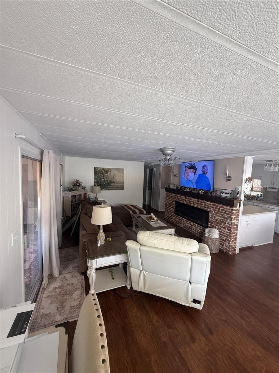 7880 54TH AVE N #125, ST PETERSBURG, FL, 33709