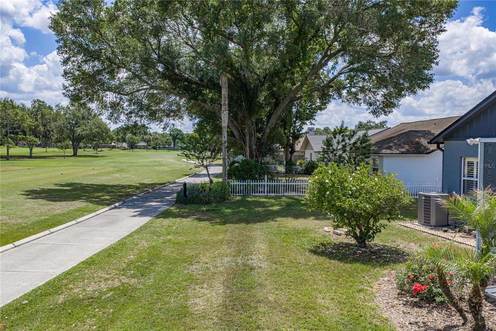 2624 CRESTFIELD DR, VALRICO, FL, 33596