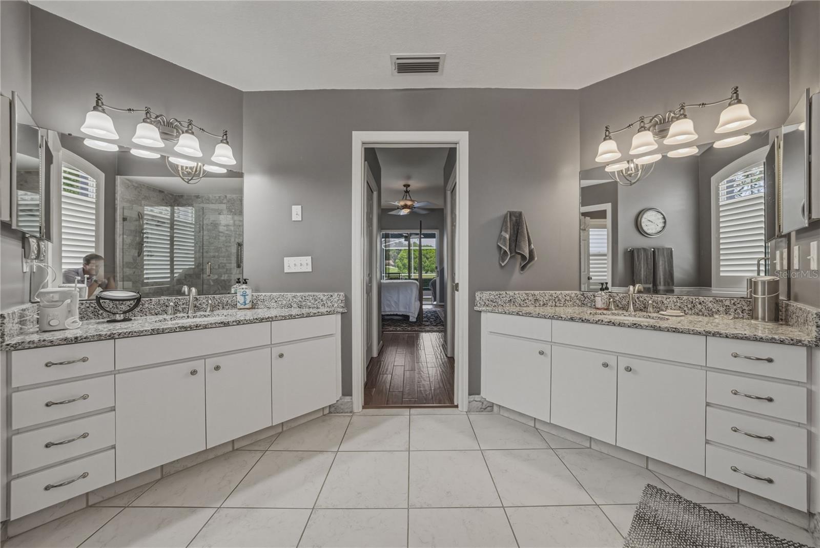 2624 CRESTFIELD DR, VALRICO, FL, 33596