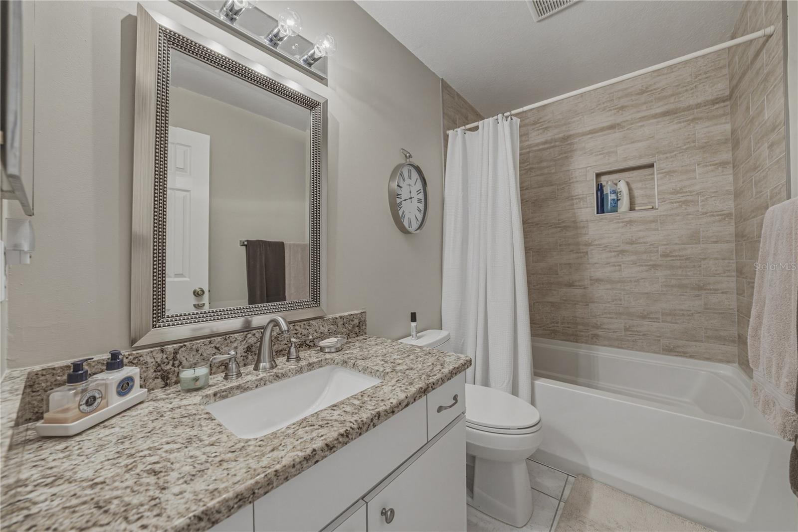 2624 CRESTFIELD DR, VALRICO, FL, 33596
