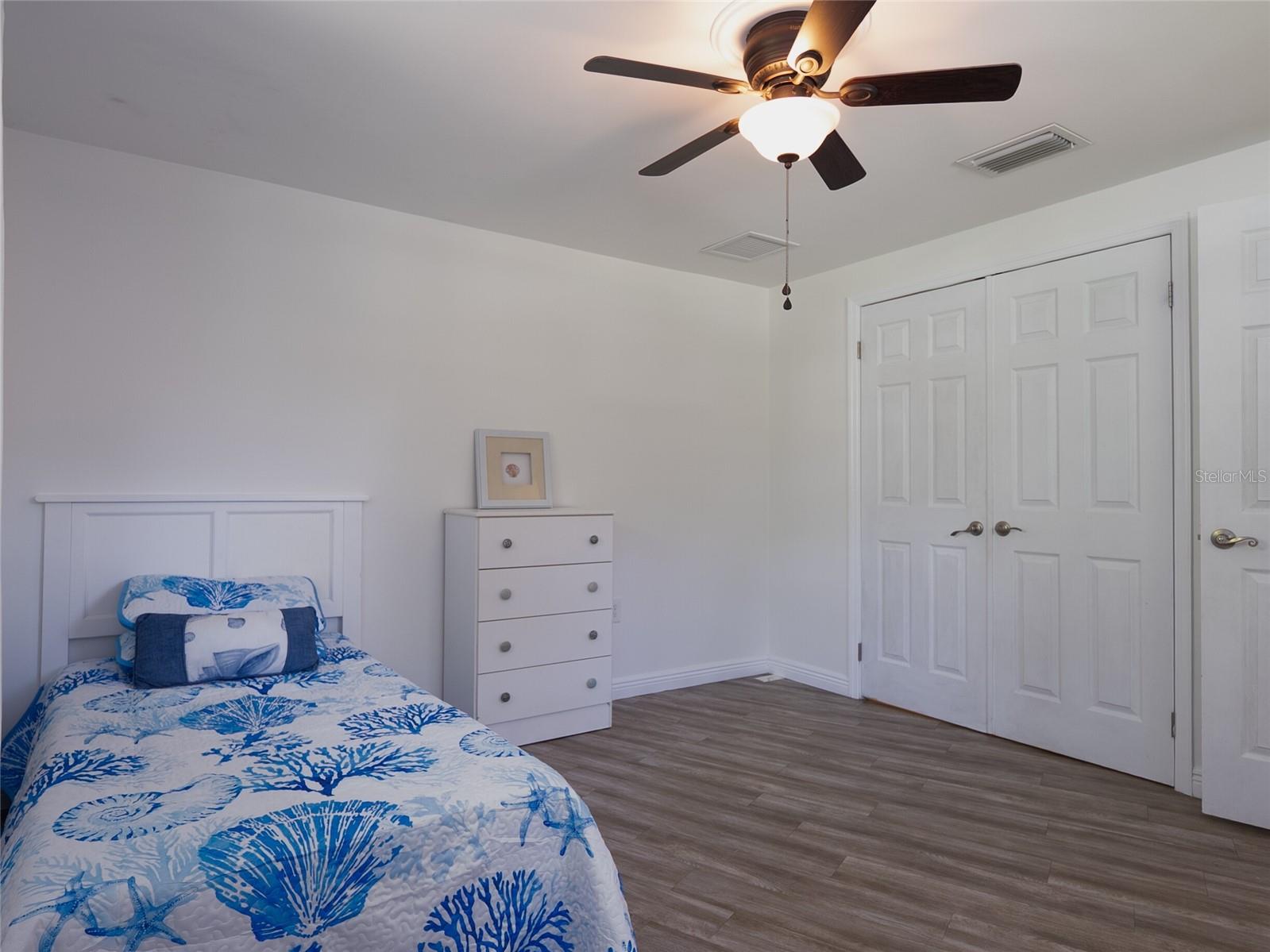 3140 BAY SHORE RD, SARASOTA, FL, 34234