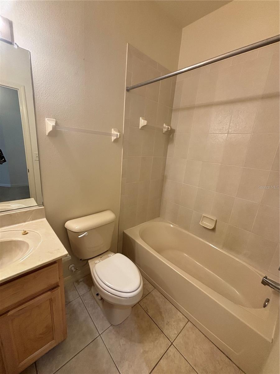 3491 PARKRIDGE CIR #16-201, SARASOTA, FL, 34243