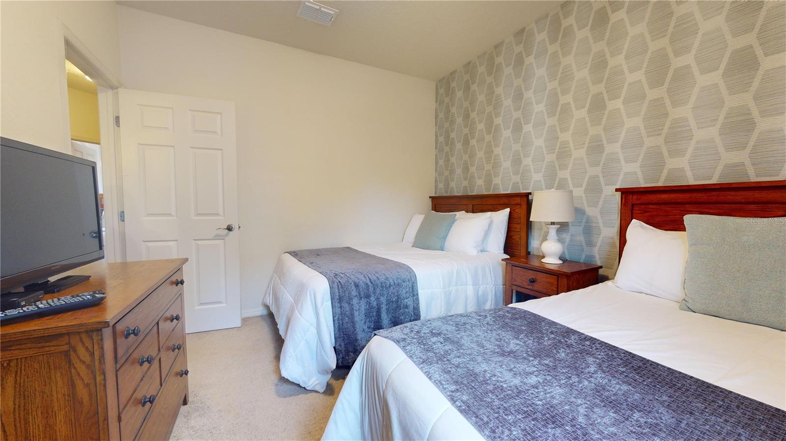 5366 DIPLOMAT CT #101, KISSIMMEE, FL, 34746