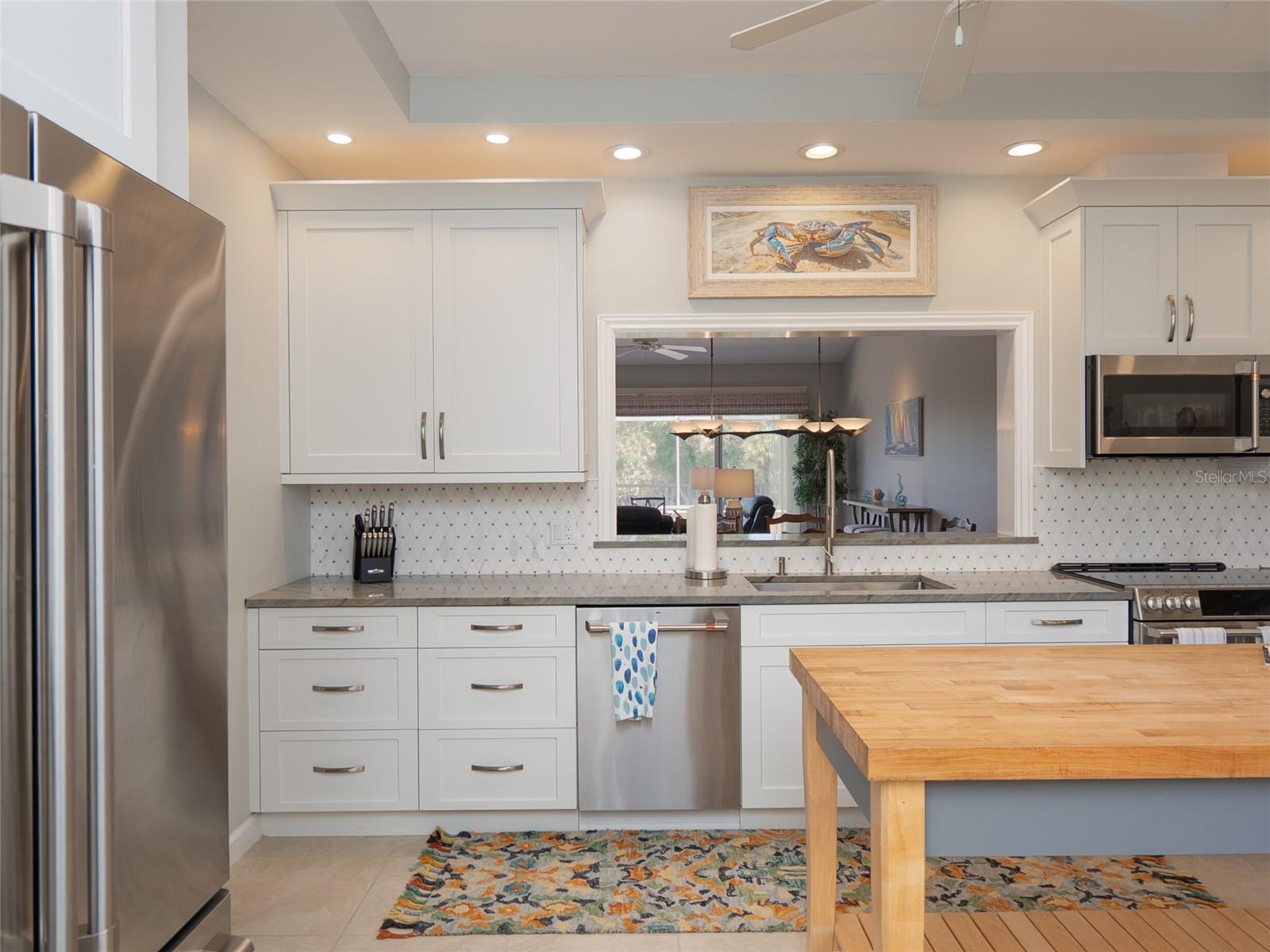 2013 HARBOUR LINKS DR #2013, LONGBOAT KEY, FL, 34228