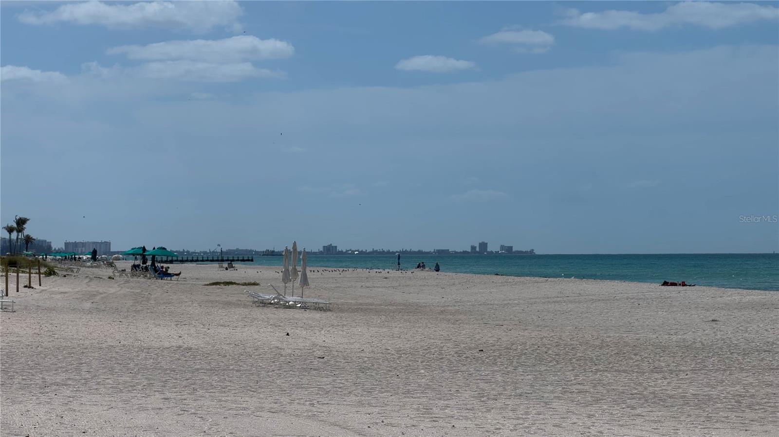 2013 HARBOUR LINKS DR #2013, LONGBOAT KEY, FL, 34228
