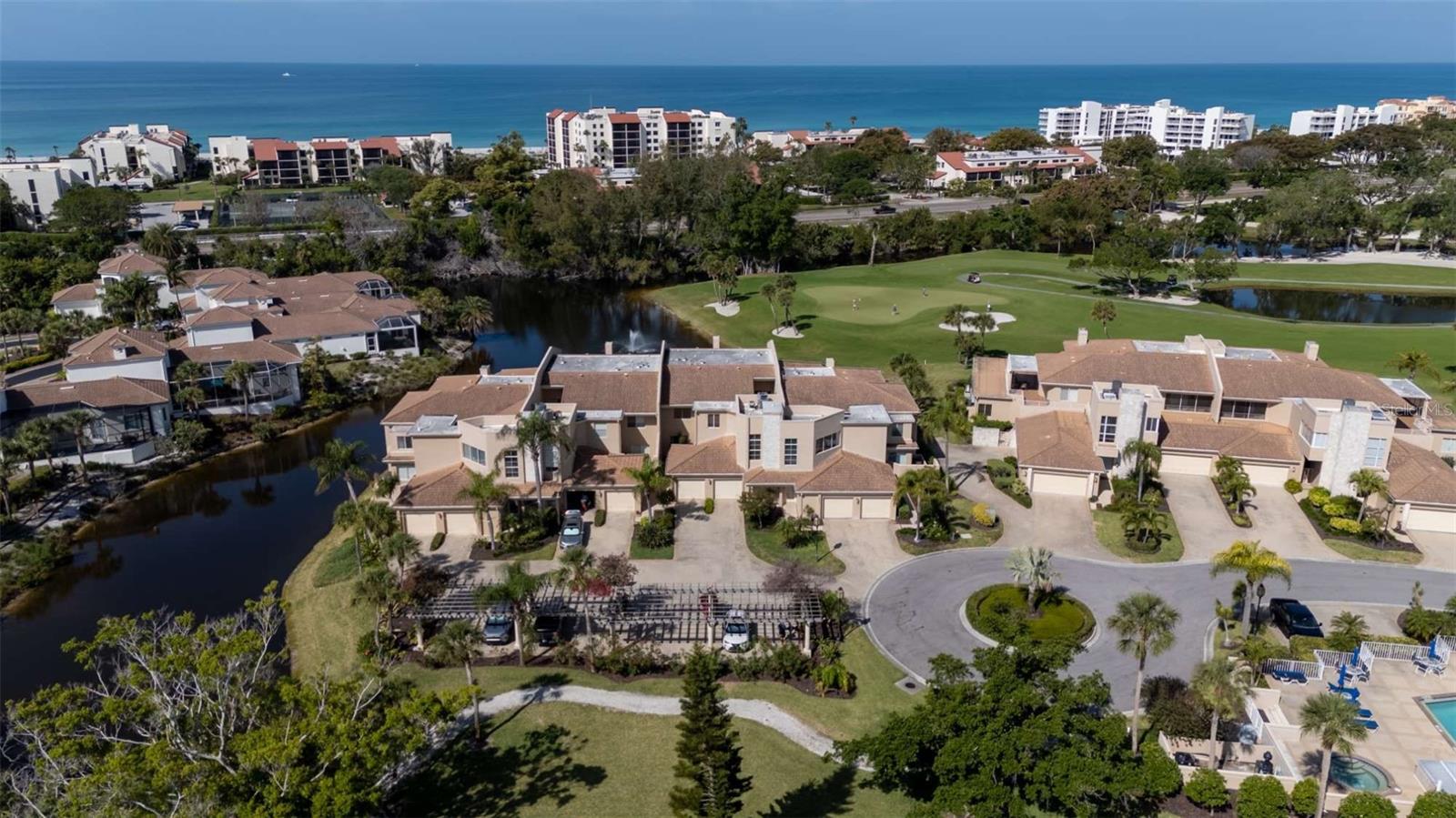 2013 HARBOUR LINKS DR #2013, LONGBOAT KEY, FL, 34228