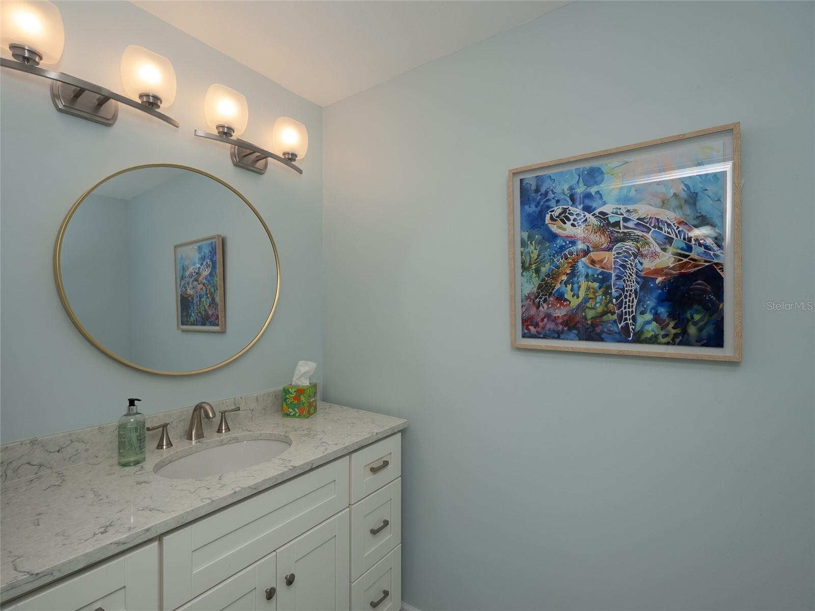 2013 HARBOUR LINKS DR #2013, LONGBOAT KEY, FL, 34228