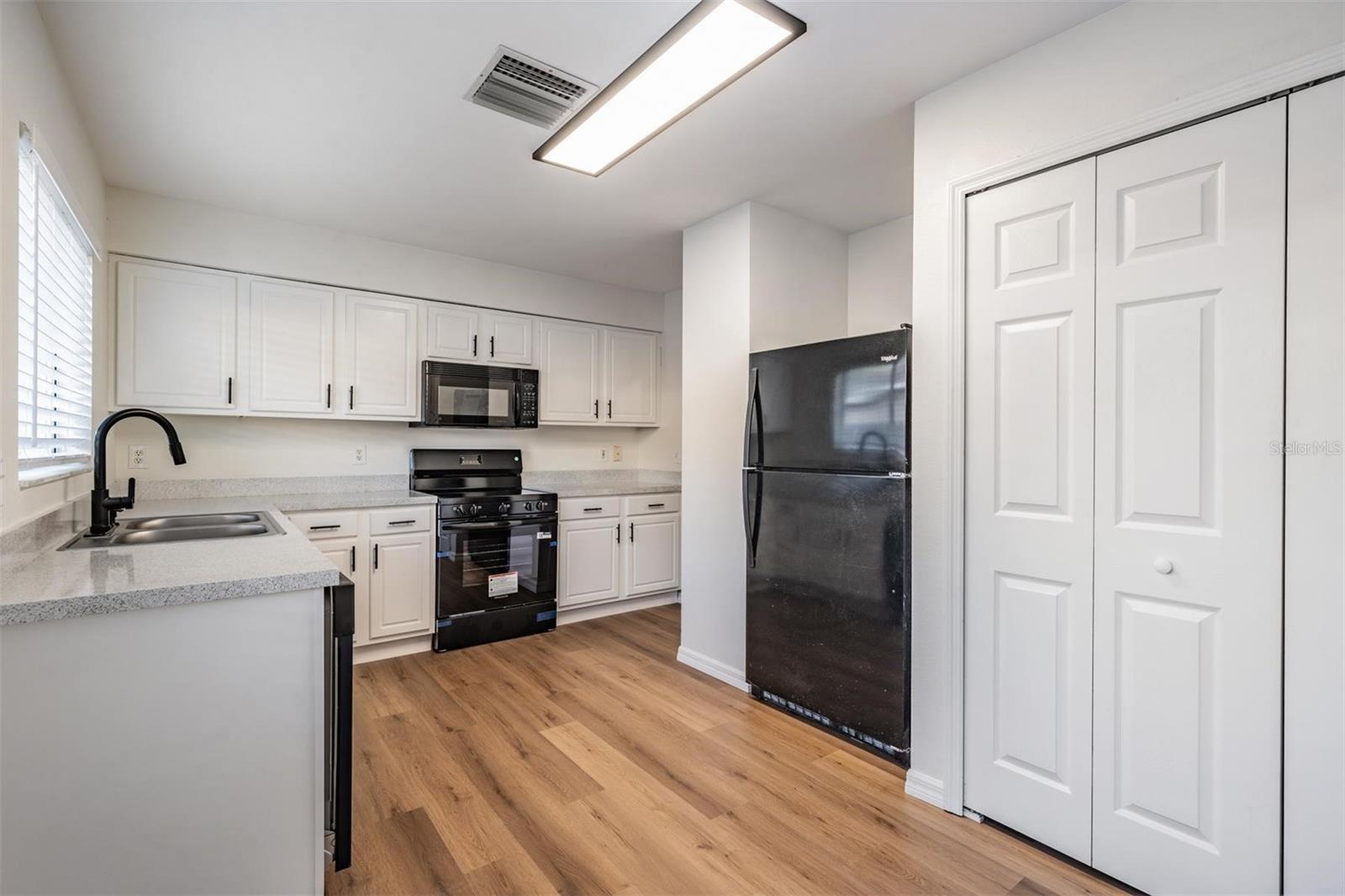 12121 FELDWOOD CREEK LN, RIVERVIEW, FL, 33569