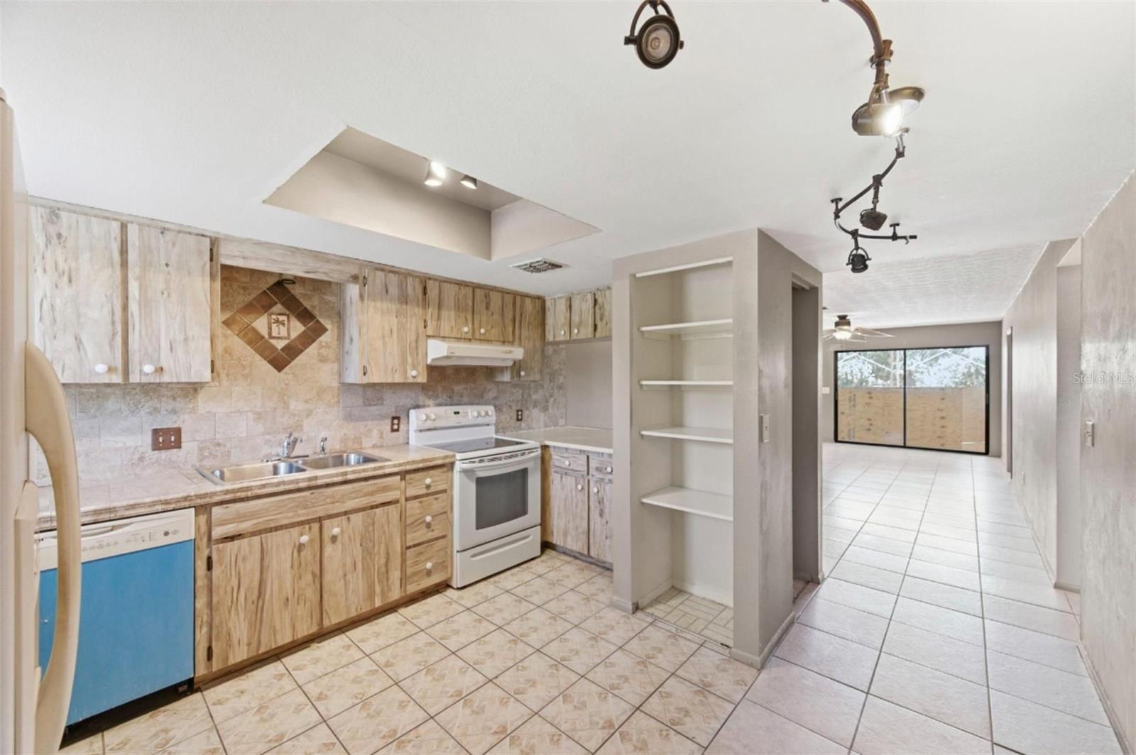 5640 FERGUSON CT #2208, NEW PORT RICHEY, FL, 34652