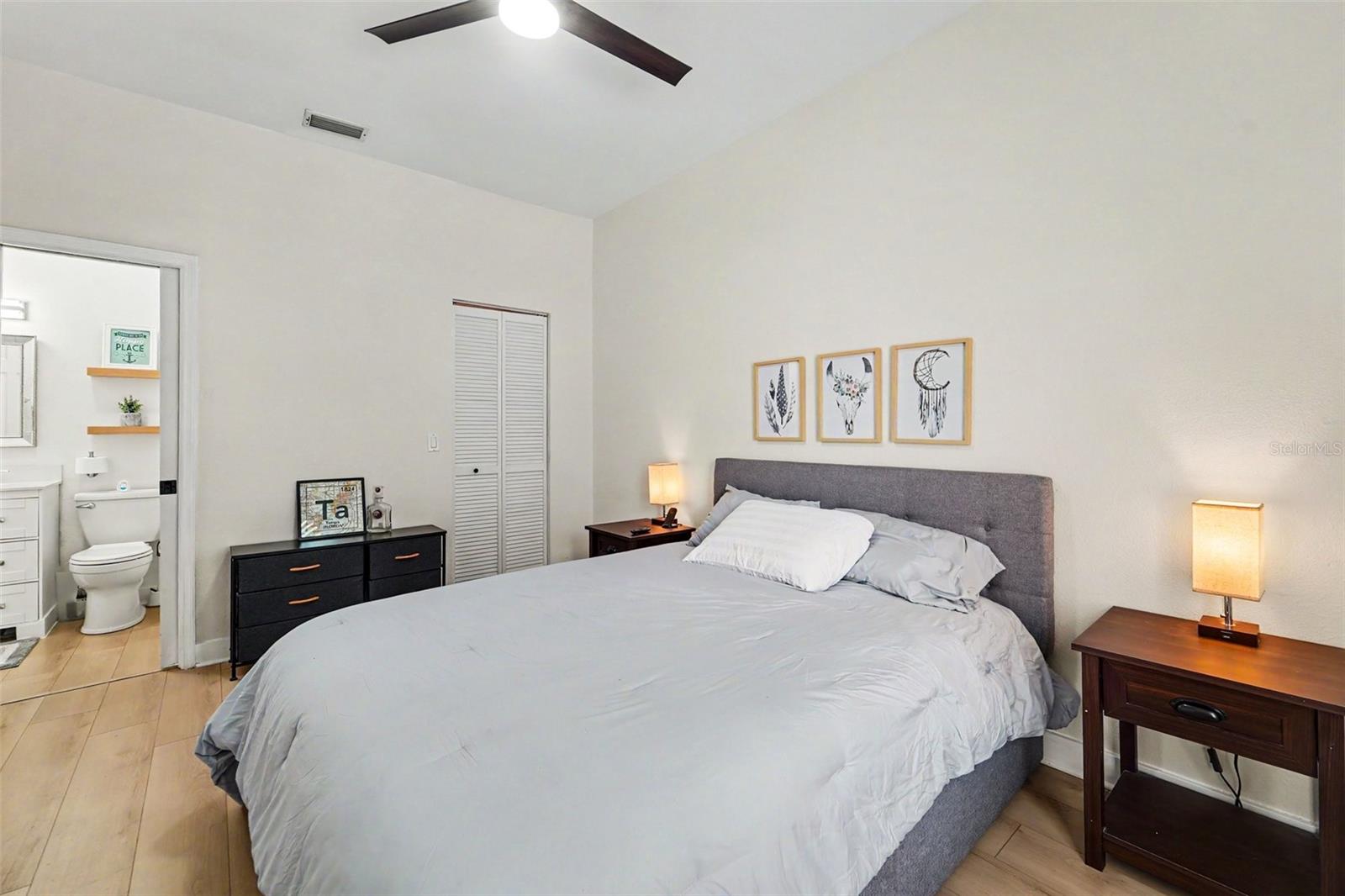 2511 W TEXAS AVE #B, TAMPA, FL, 33629