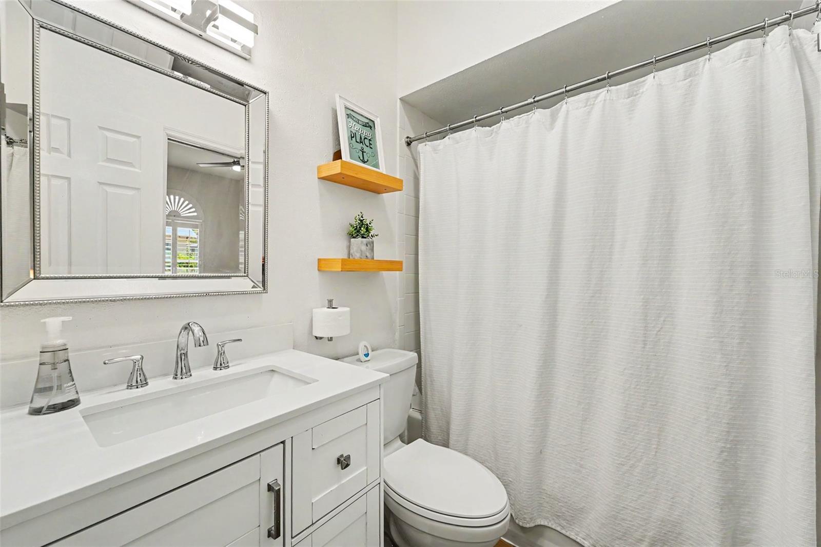 2511 W TEXAS AVE #B, TAMPA, FL, 33629