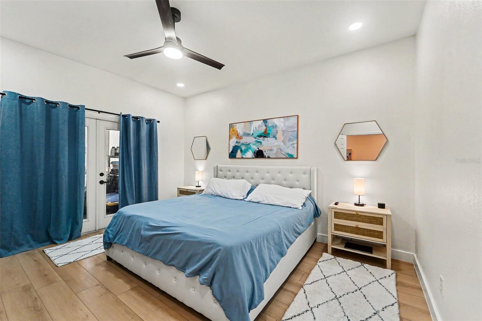 2511 W TEXAS AVE #B, TAMPA, FL, 33629
