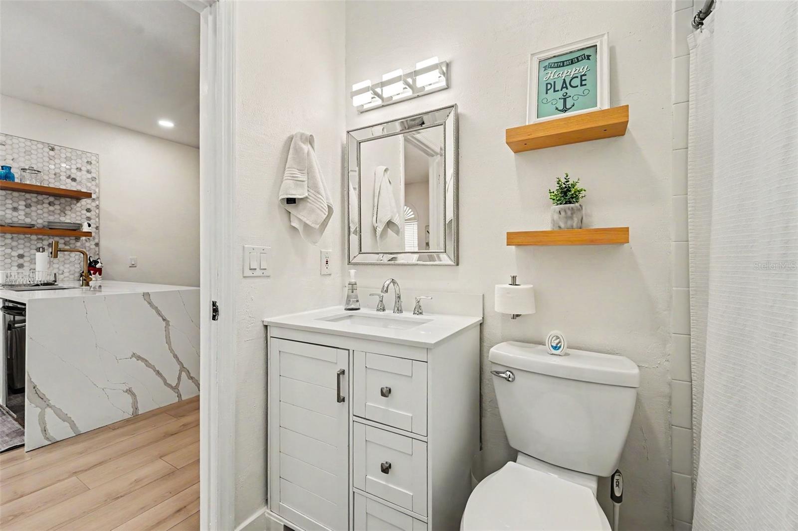 2511 W TEXAS AVE #B, TAMPA, FL, 33629