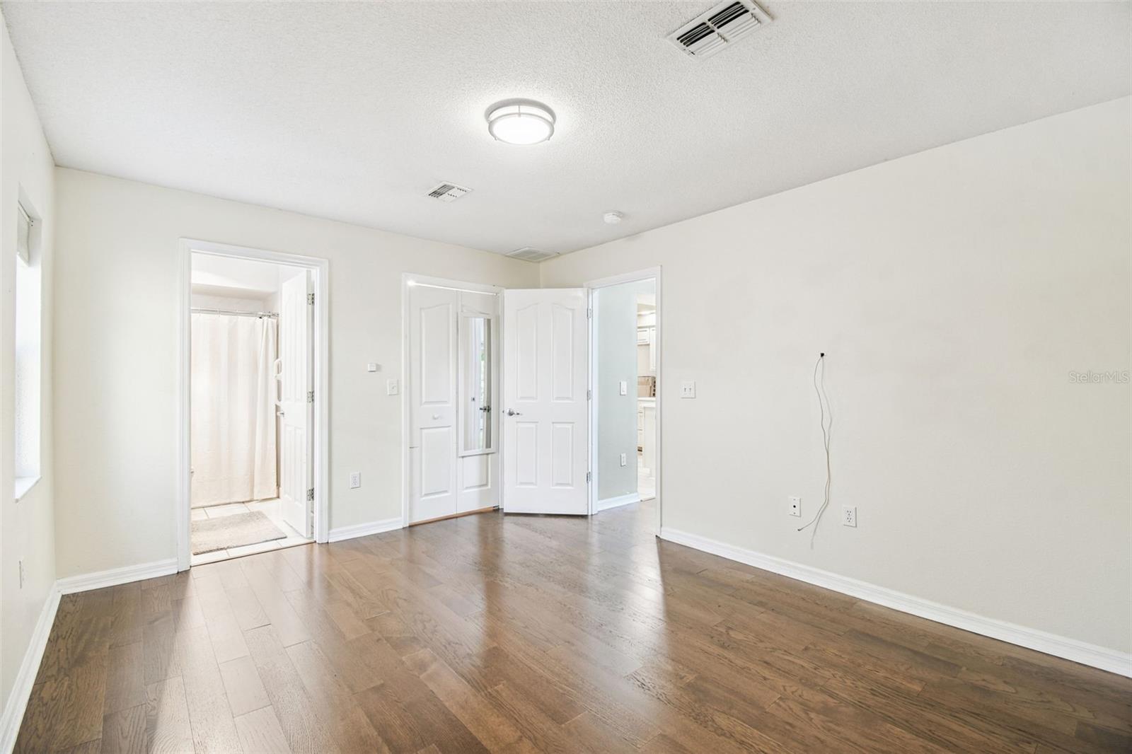 7021 OREGON CHICKADEE RD, WEEKI WACHEE, FL, 34613