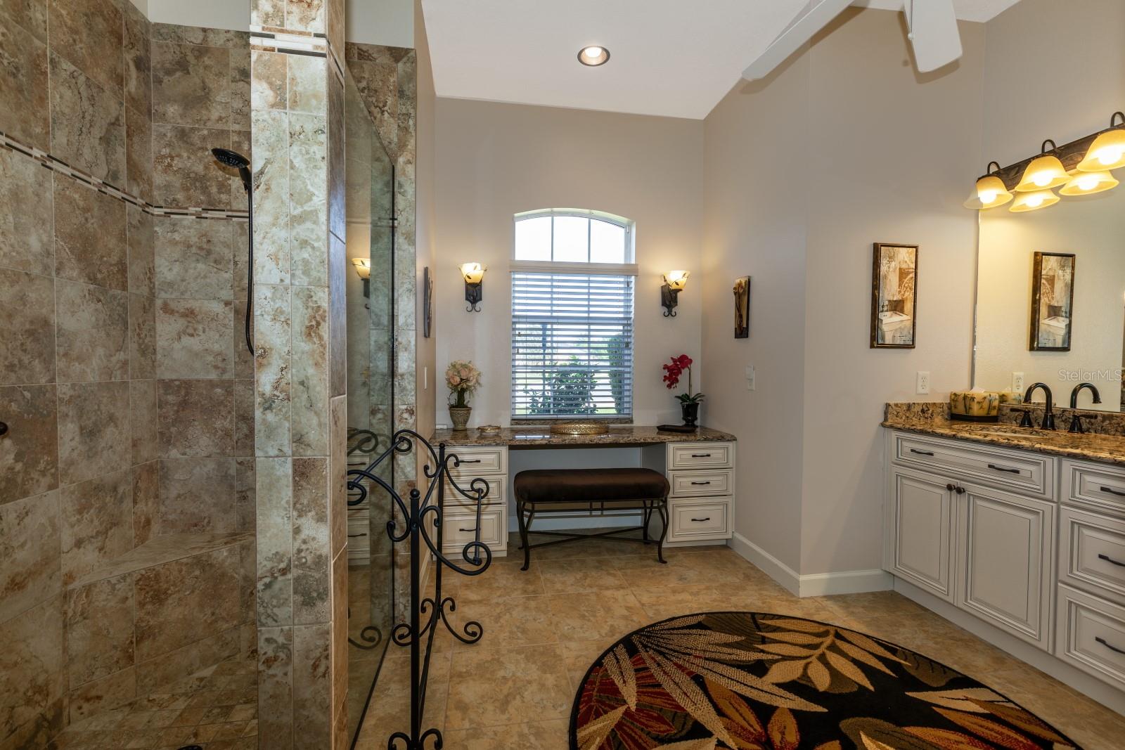 5739 ILLUMINATION LN, LEESBURG, FL, 34748