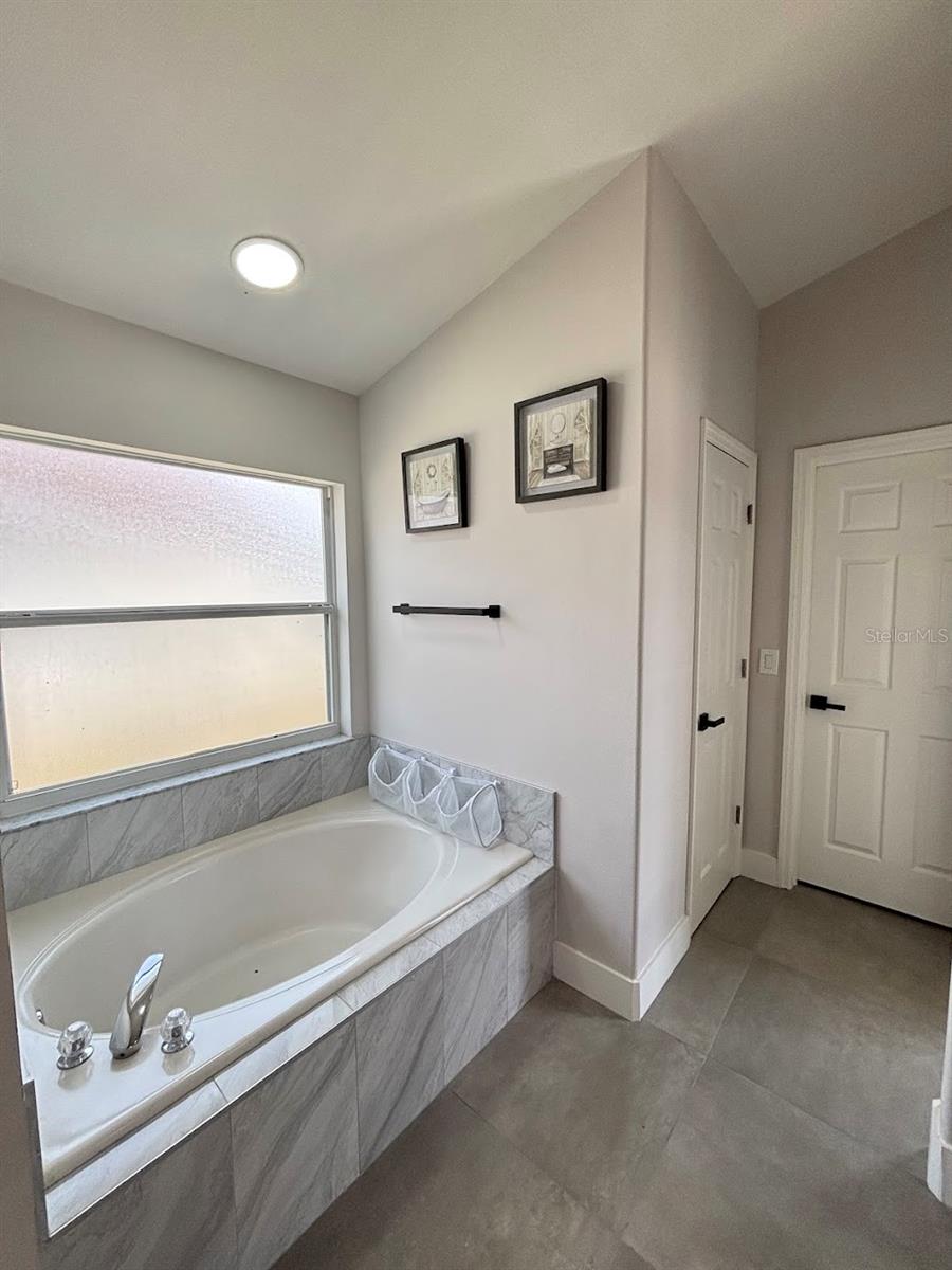 2521 ONEIDA LOOP, KISSIMMEE, FL, 34747