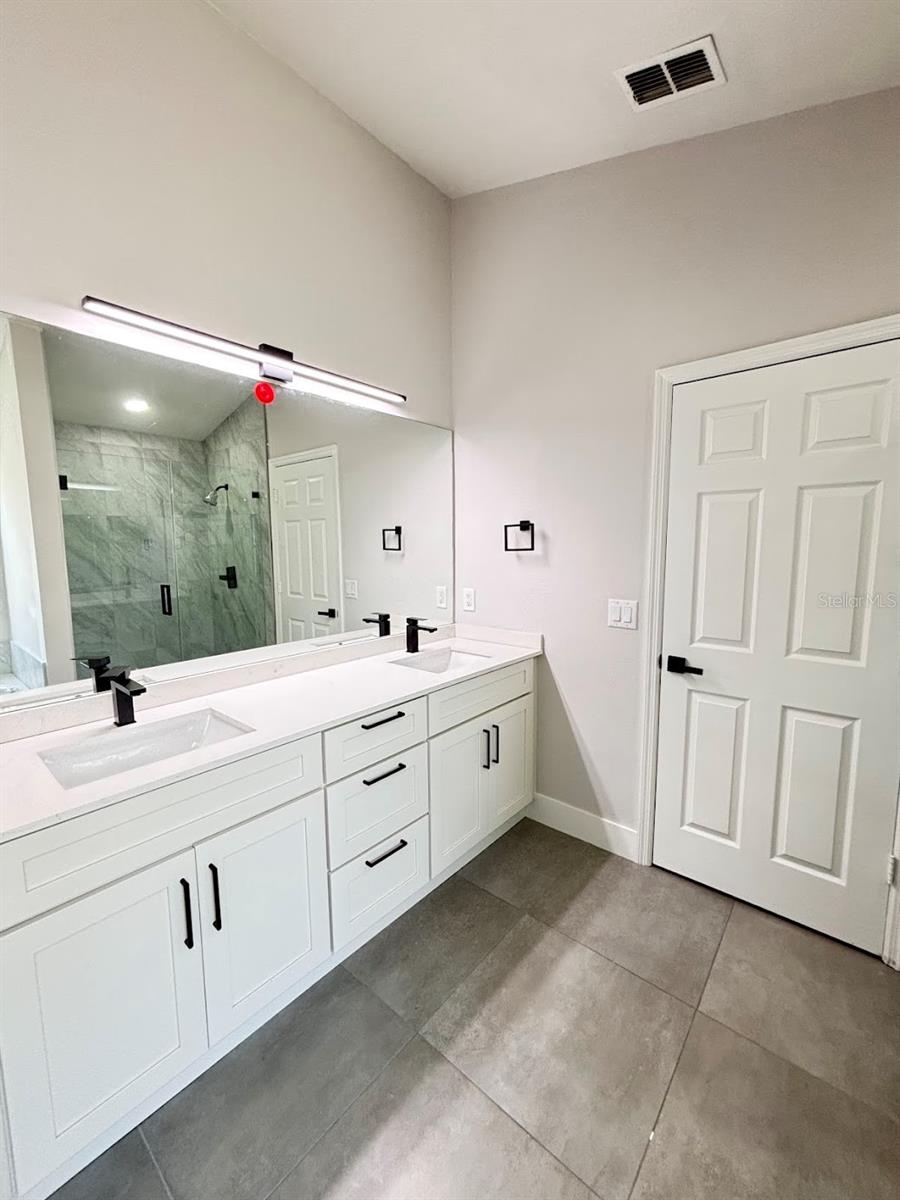 2521 ONEIDA LOOP, KISSIMMEE, FL, 34747