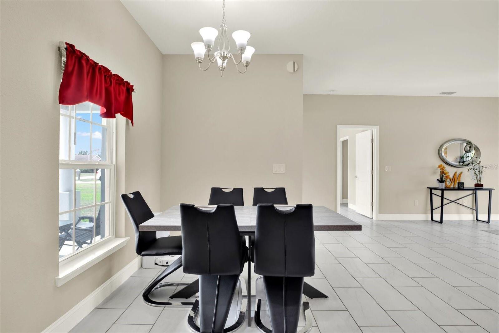 621 PALMDALE AVE, AVON PARK, FL, 33825