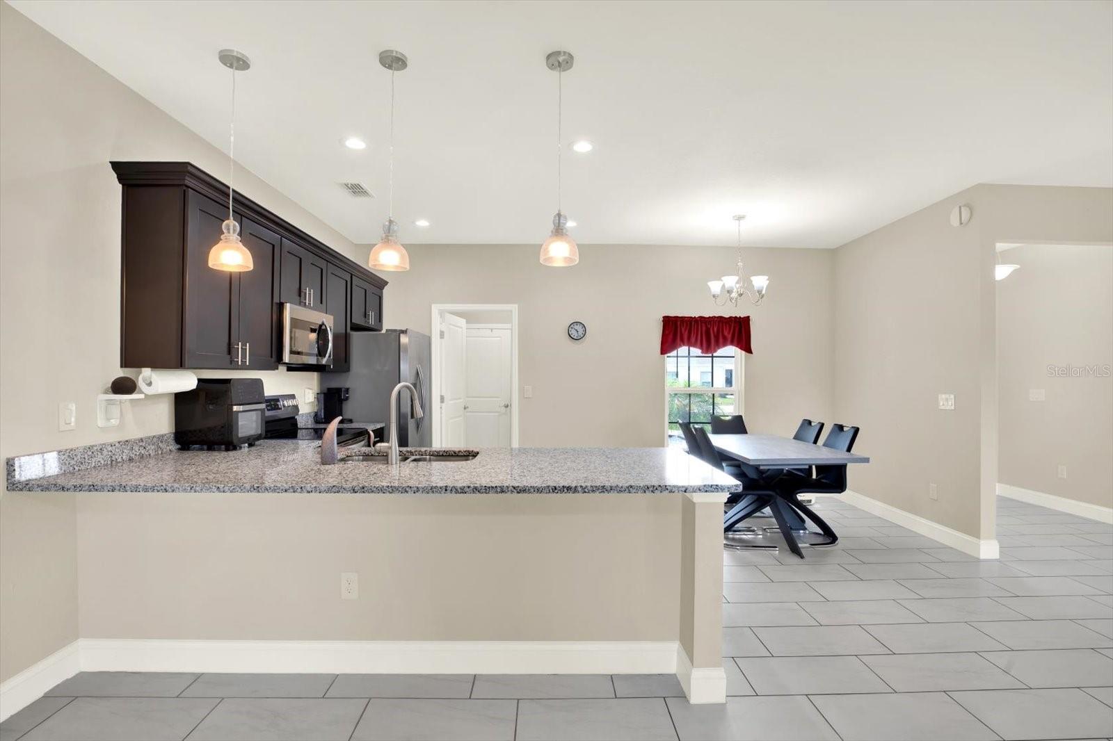 621 PALMDALE AVE, AVON PARK, FL, 33825