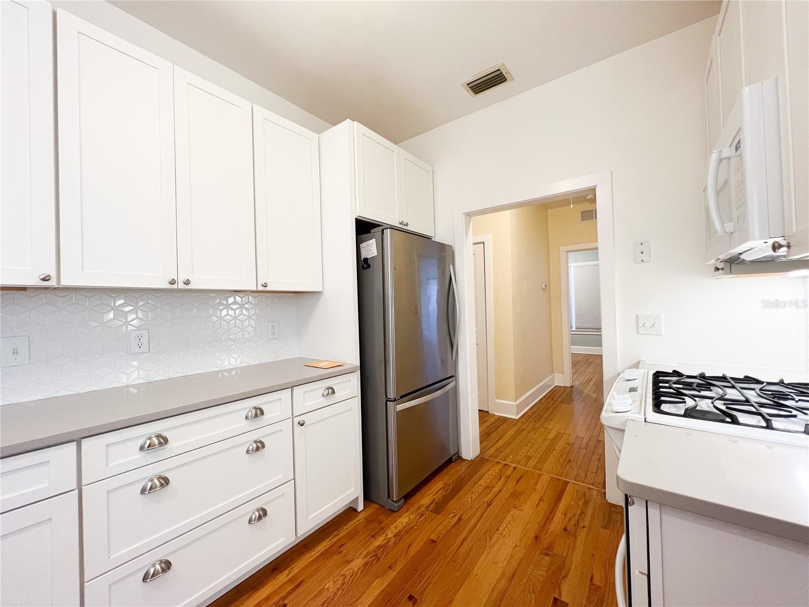 501 NE 8TH AVE, GAINESVILLE, FL, 32601