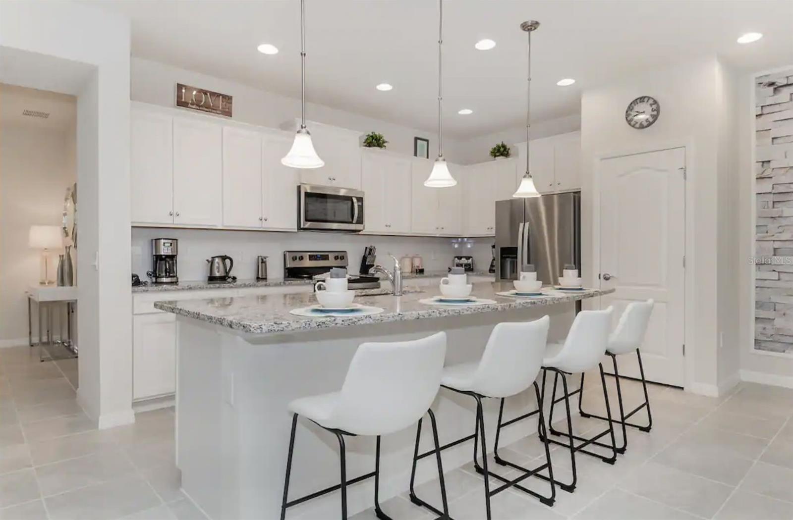 2410 TANGIER DR, KISSIMMEE, FL, 34747
