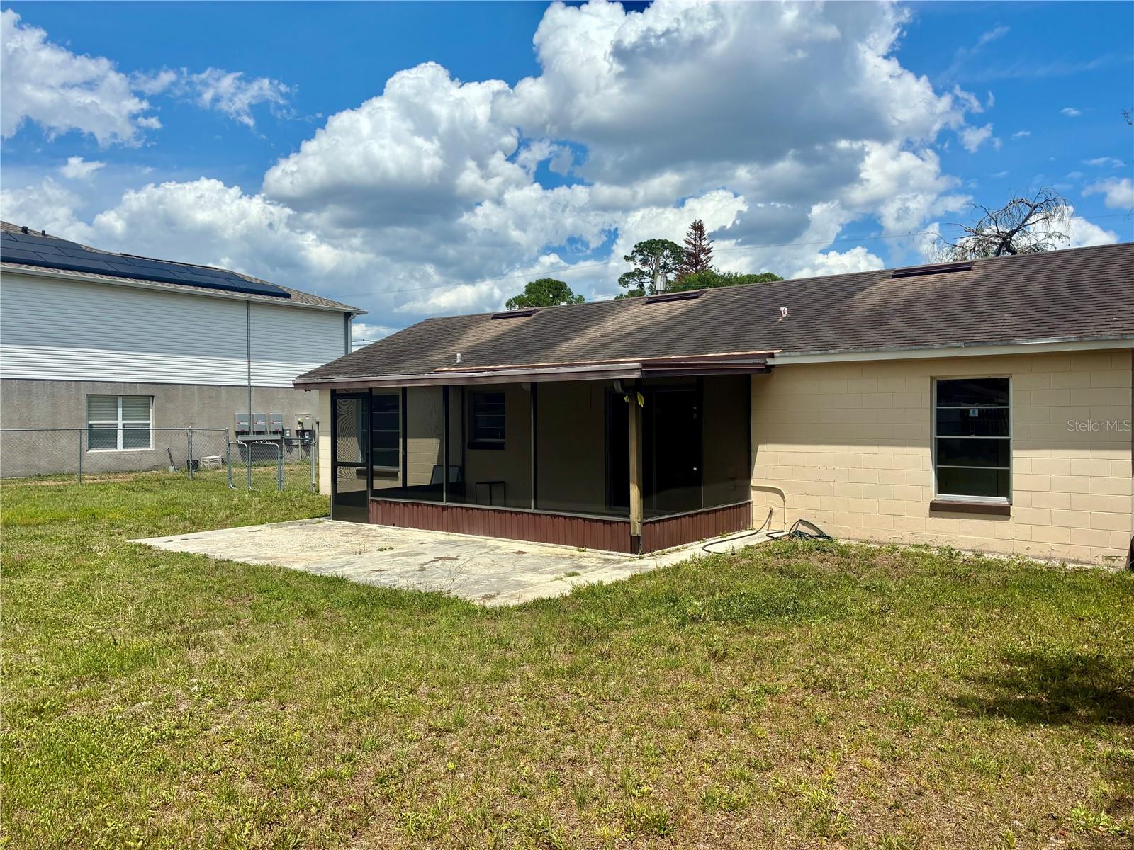 350 ALEXANDER AVE, DELTONA, FL, 32725