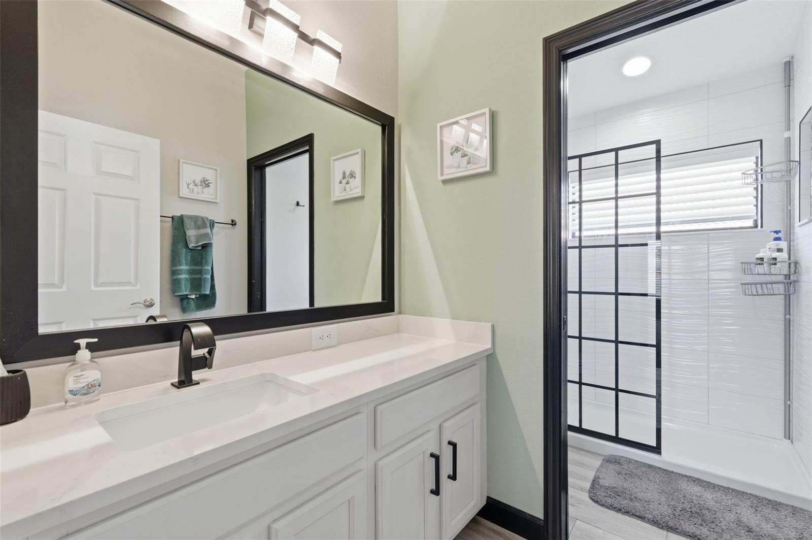 11508 OYSTER BAY CIR, NEW PORT RICHEY, FL, 34654