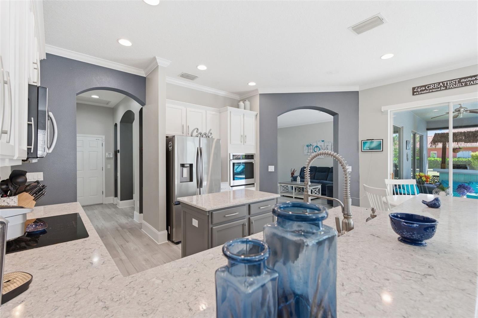 11508 OYSTER BAY CIR, NEW PORT RICHEY, FL, 34654