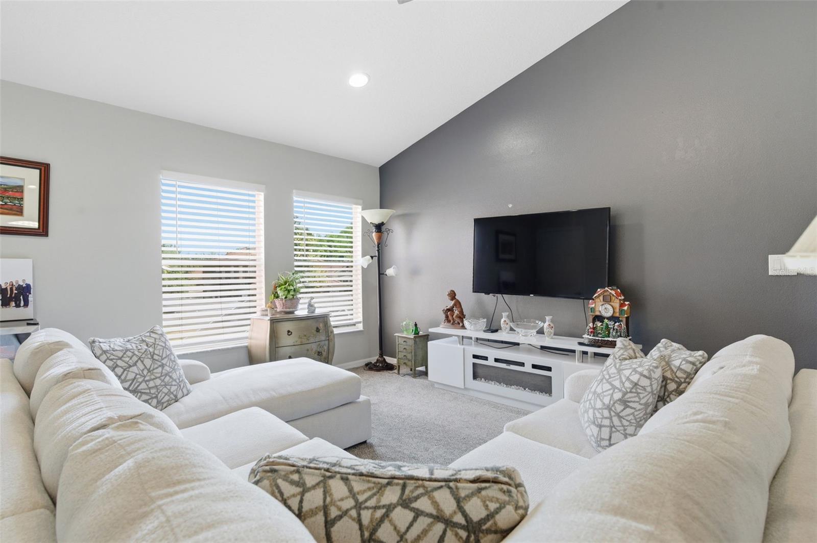 11508 OYSTER BAY CIR, NEW PORT RICHEY, FL, 34654