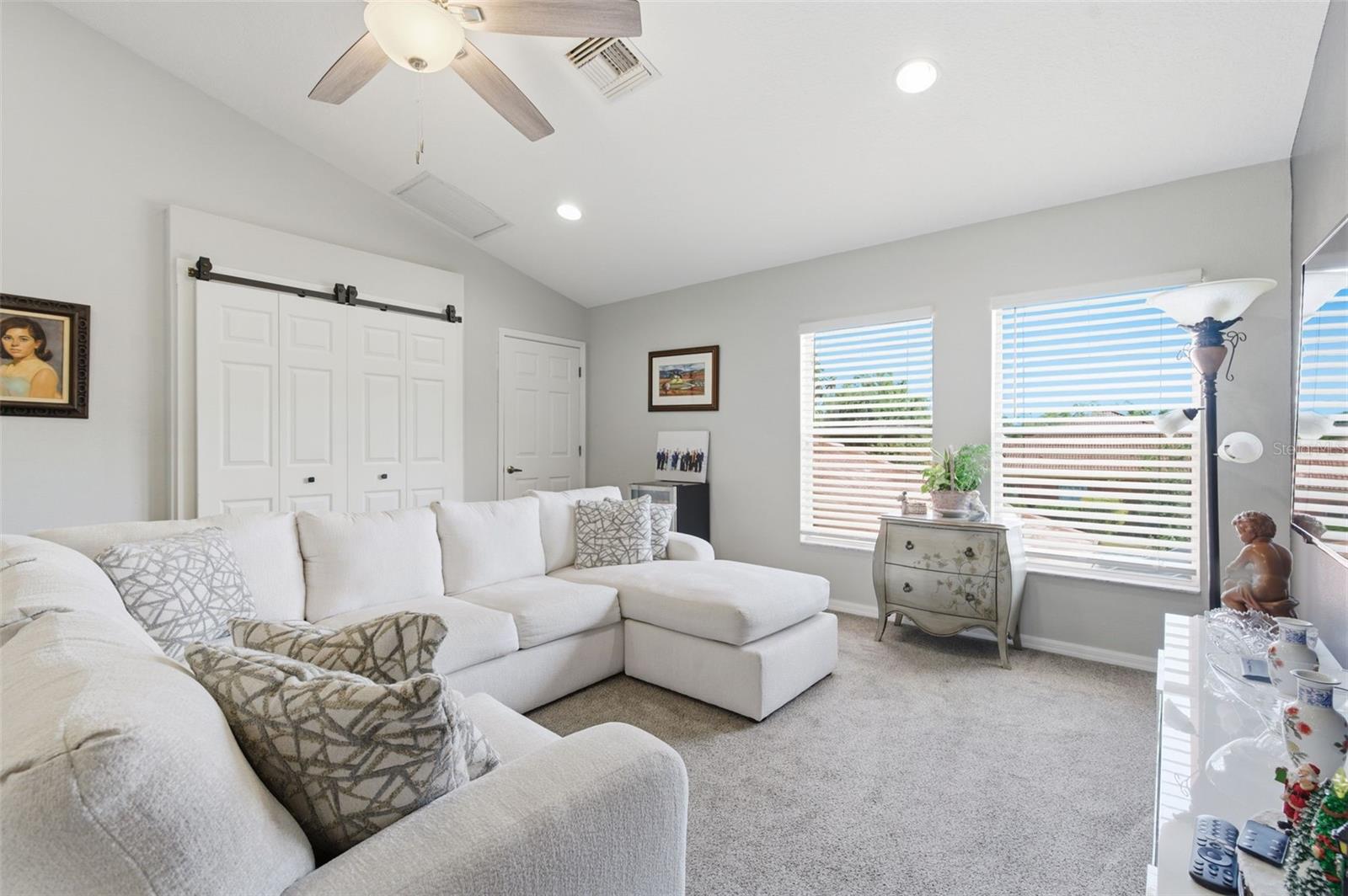 11508 OYSTER BAY CIR, NEW PORT RICHEY, FL, 34654
