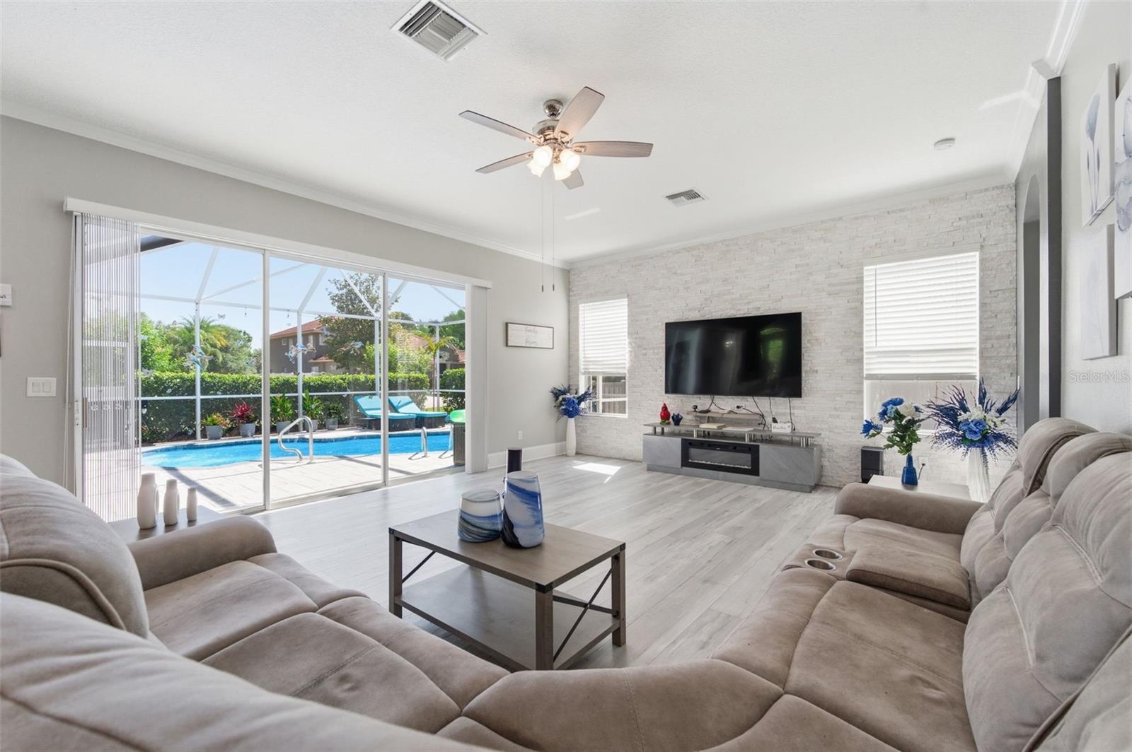 11508 OYSTER BAY CIR, NEW PORT RICHEY, FL, 34654
