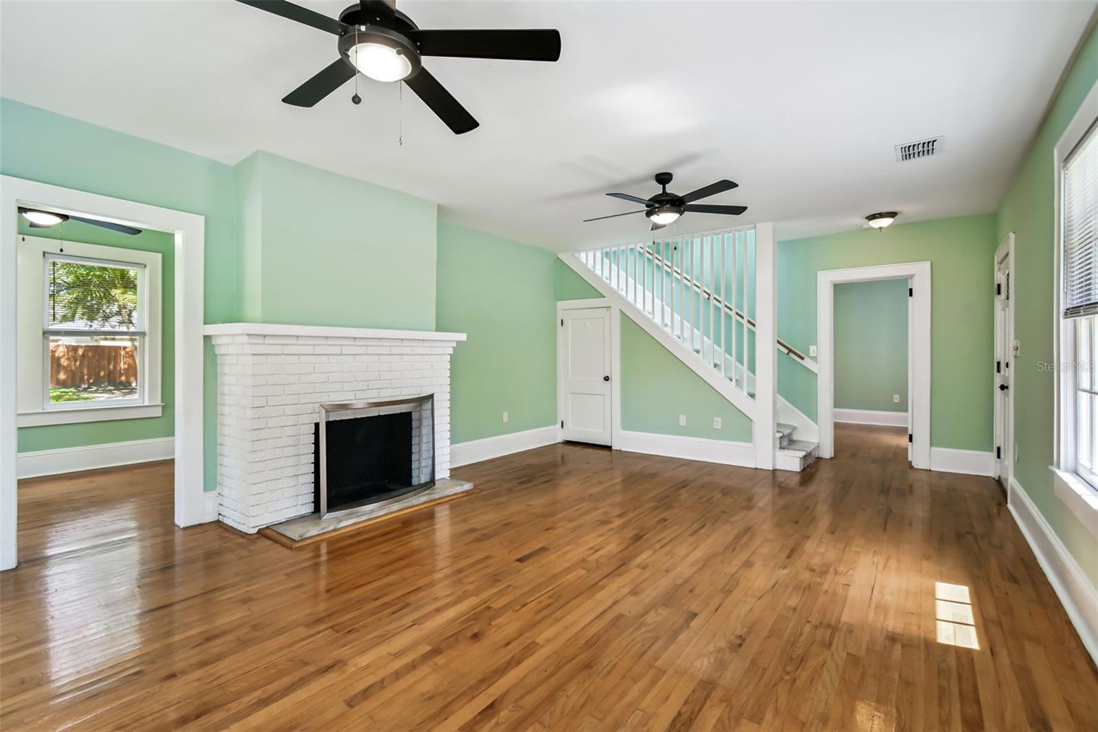 GROVE TERRACE, DUNEDIN, FL, 34698