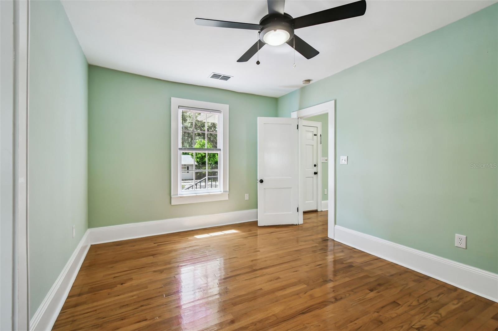 GROVE TERRACE, DUNEDIN, FL, 34698