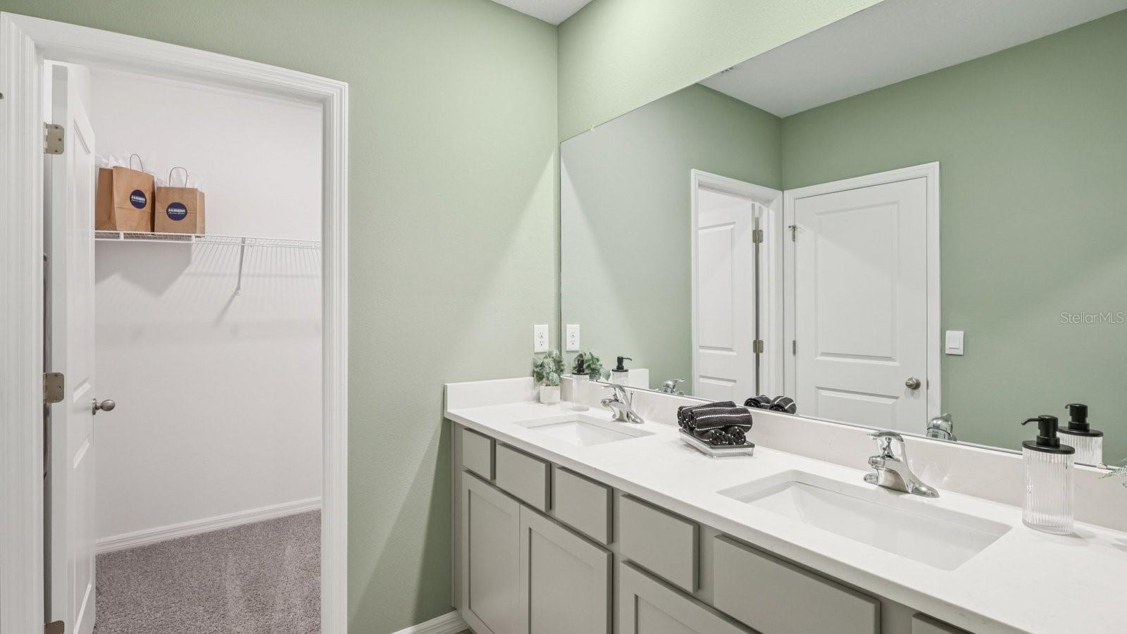 17641 SPANISH OAK LOOP, LAND O LAKES, FL, 34638